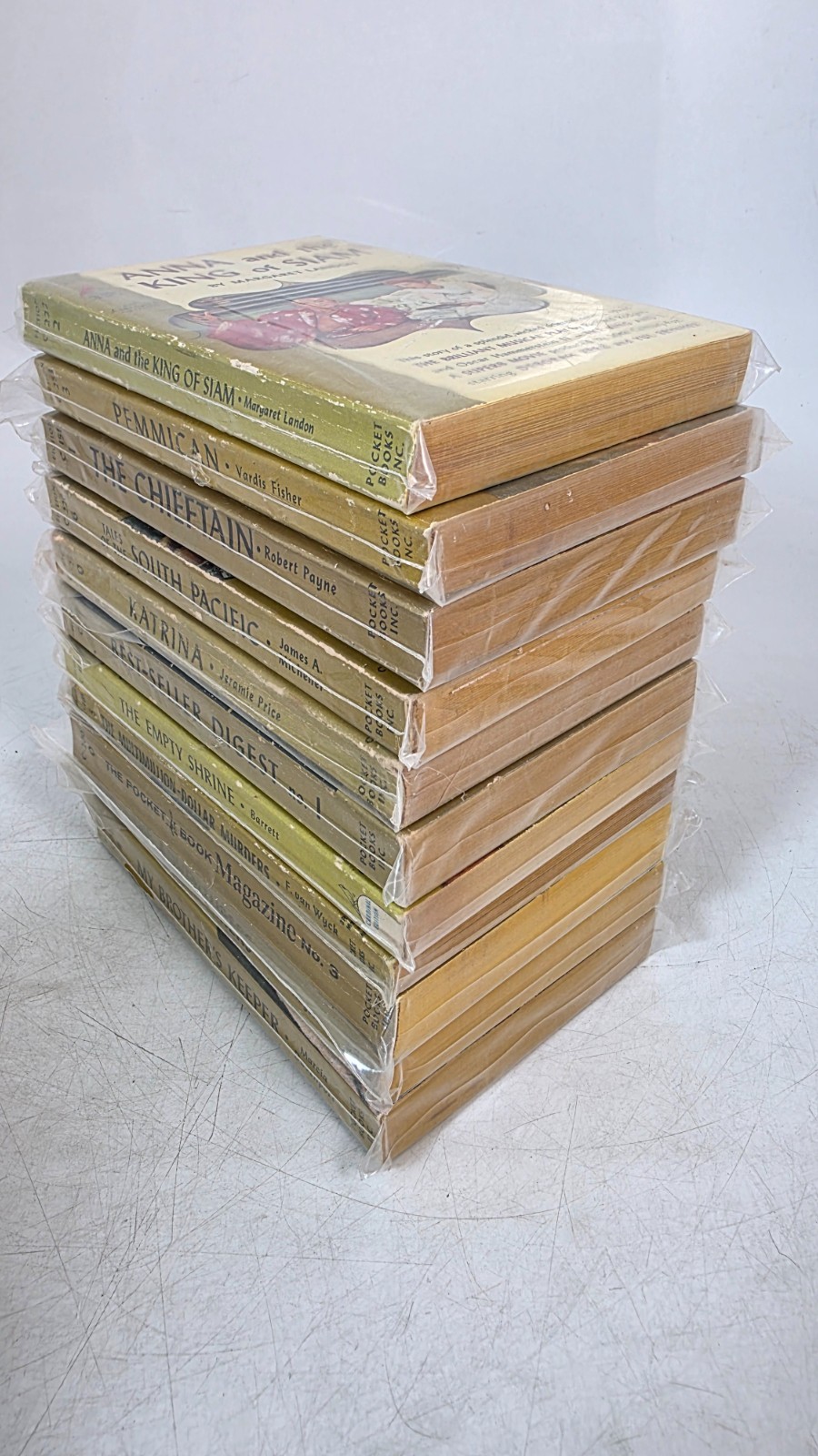 Vintage 1950s Pocket Books Cardinal Edition Lot – 23 Gold Spine Paperbacks – GC