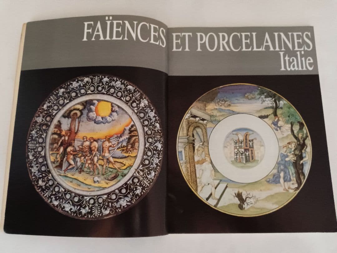 Antiques and Art Crafts Italian Pottery Porcelain Magazine 77 Pages 11.2×8.7in