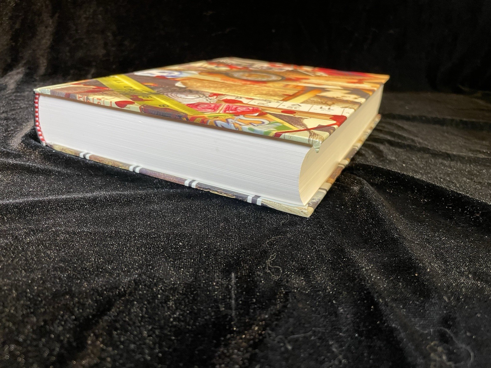 House Of Leaves Hardcover Signed by Mark Z. Danielewski 1st edition Red , BLUE Z