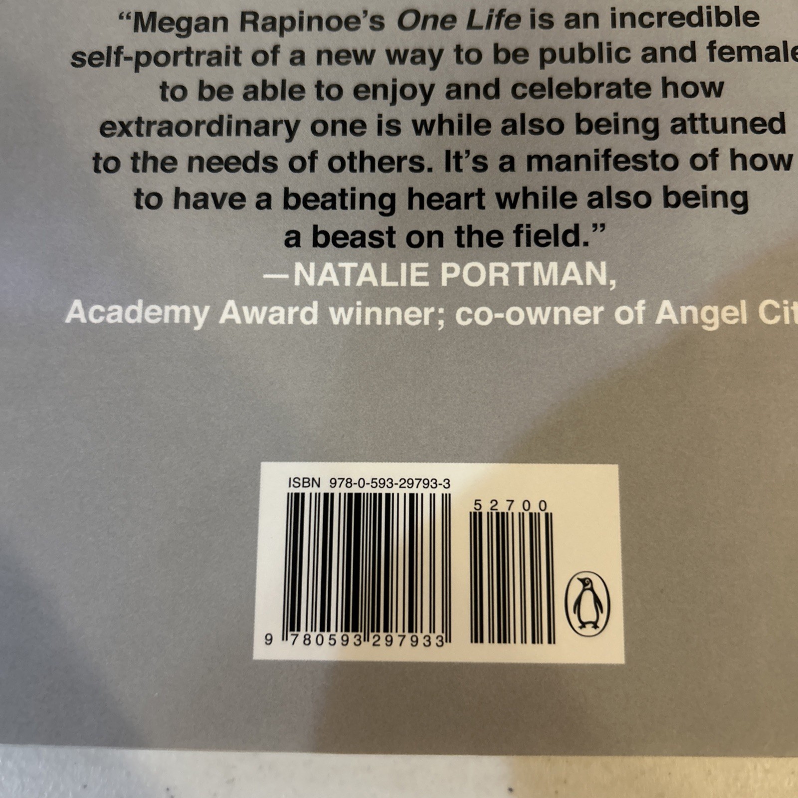 ONE LIFE BY MEGAN RAPINOE HARDCOVER BOOK NOT SIGNED LIKE NEW SOCCER STAR