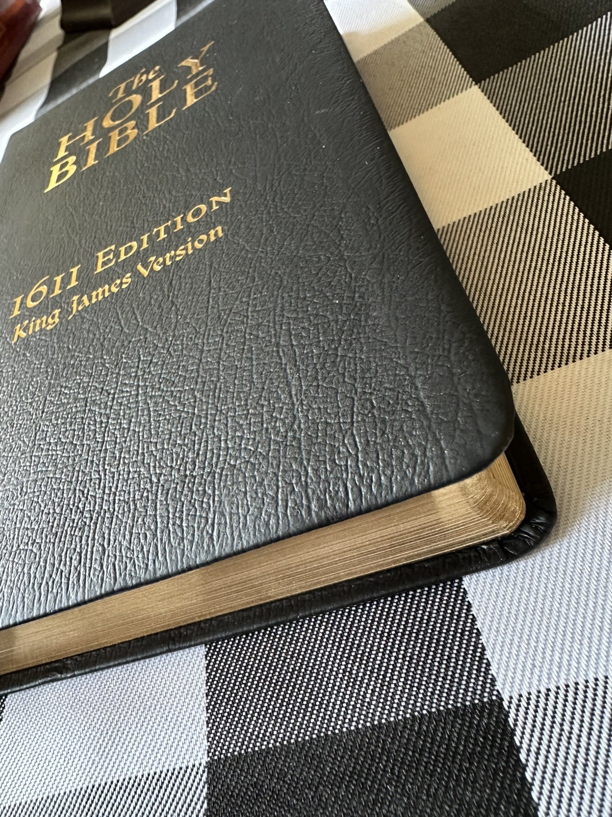 KJV 1611 Bible with Apocrypha – 400th Anniversary Edition- Genuine Leather New
