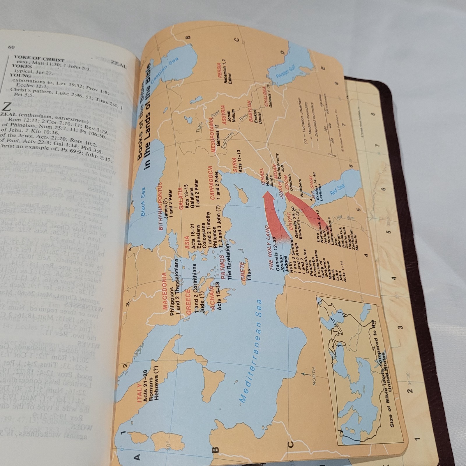 Tyndale THE LIVING BIBLE Reference Ed. Paraphrased Red Leather Bound – Nice!