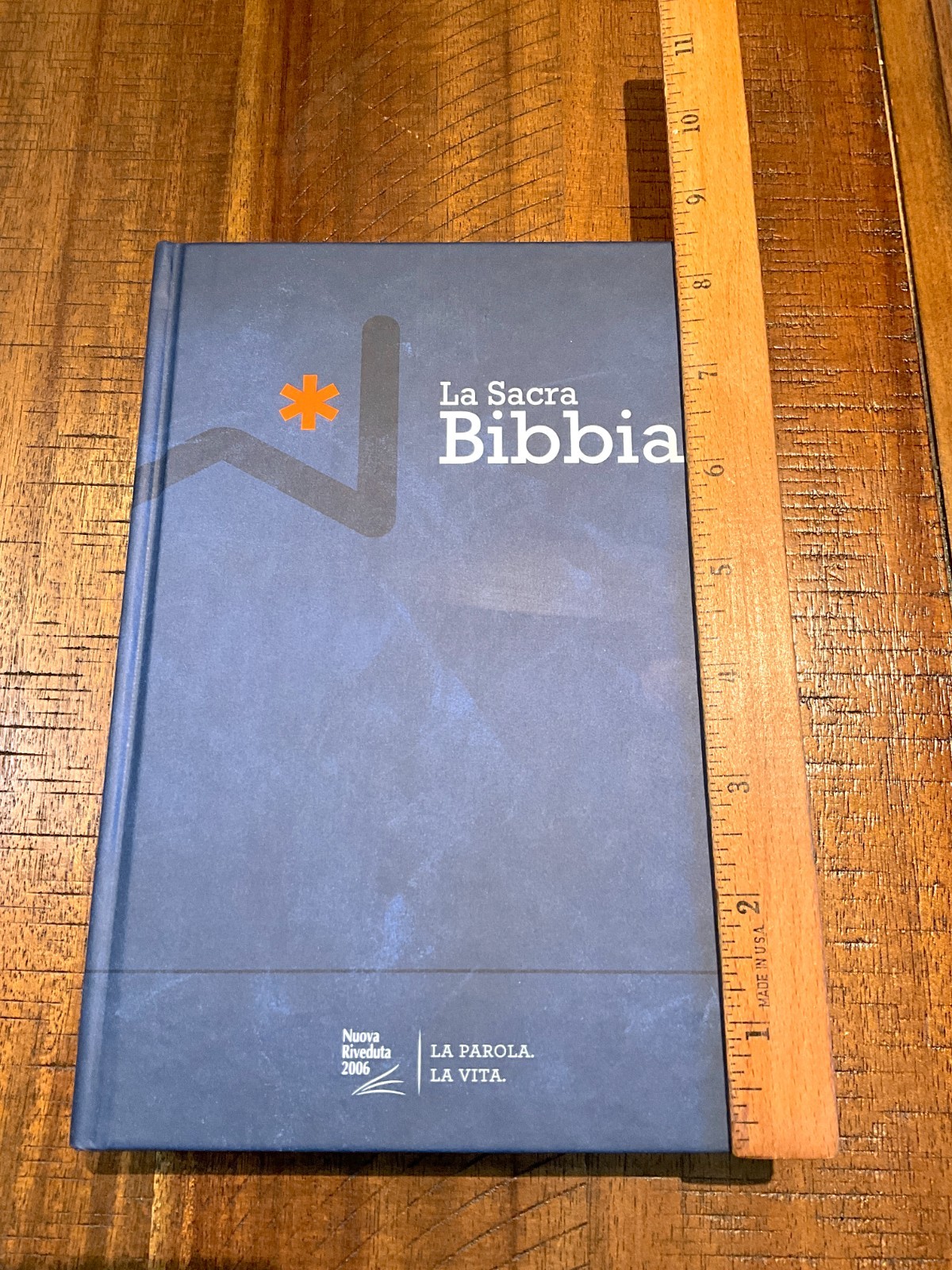 Italian Language Reference Bible, La Sacra Bibbia, NRV 2006, Blue Hardcover