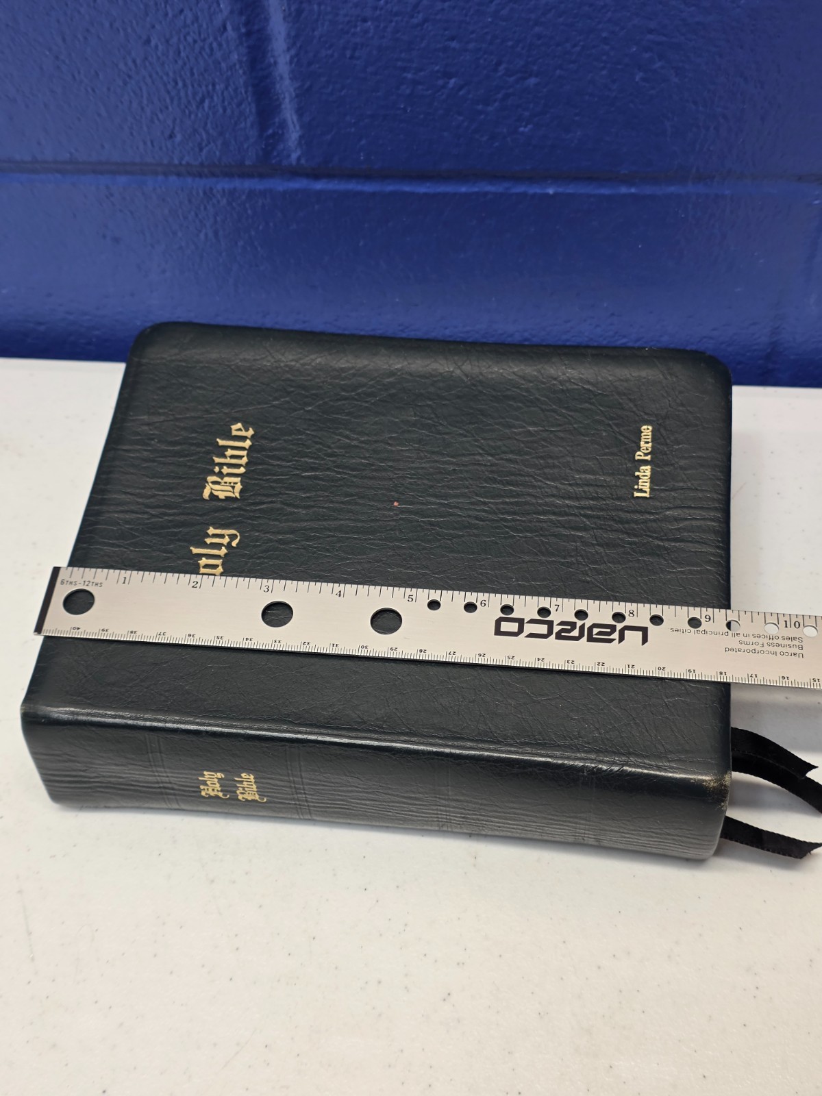 VTG Black Leather (?) New World Translation Of The Holy Scriptures 1984