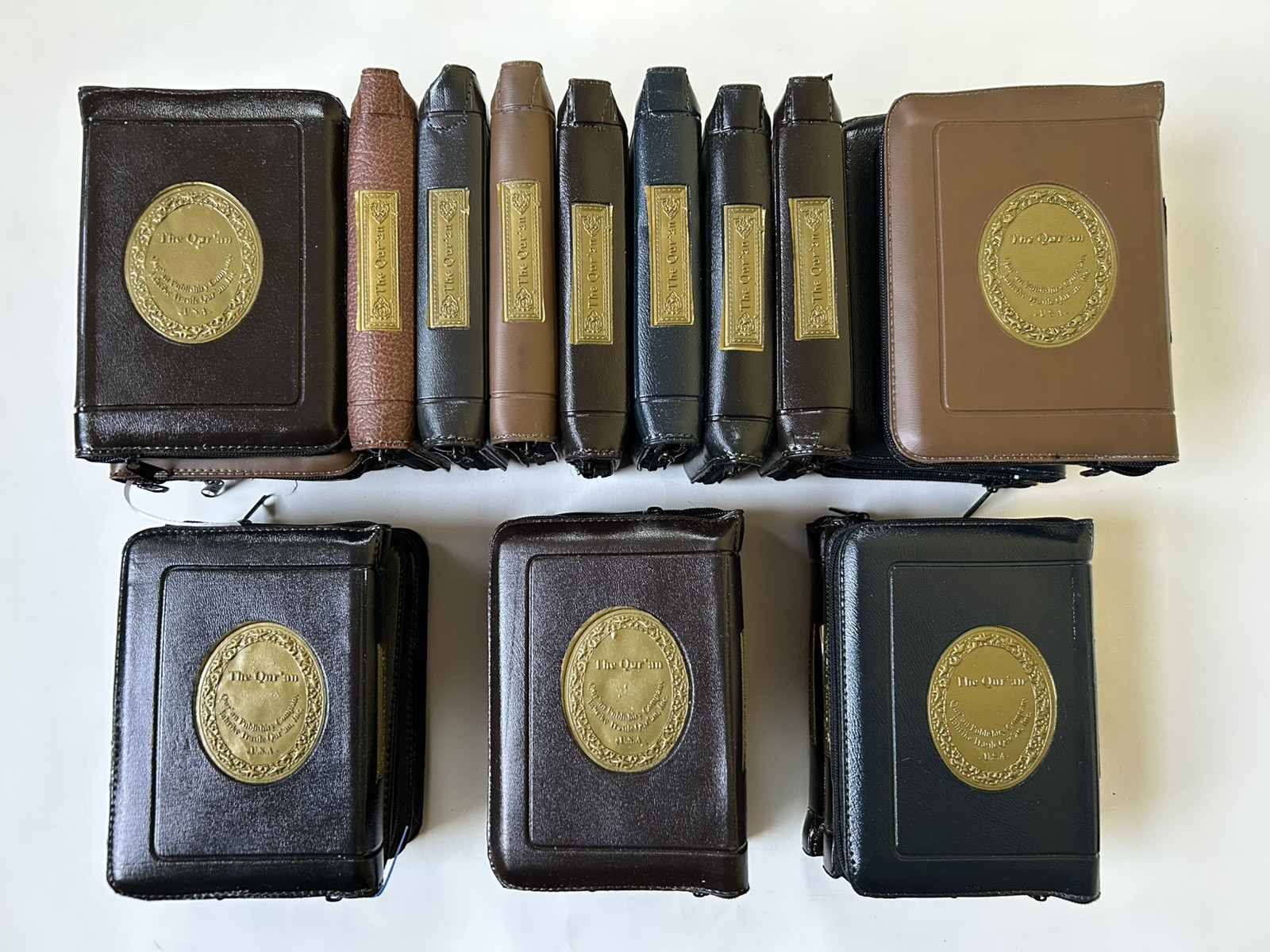 Holy Quran Arabic Pocket Size with Zipper Faux Leather 3.5“x 5.5“
