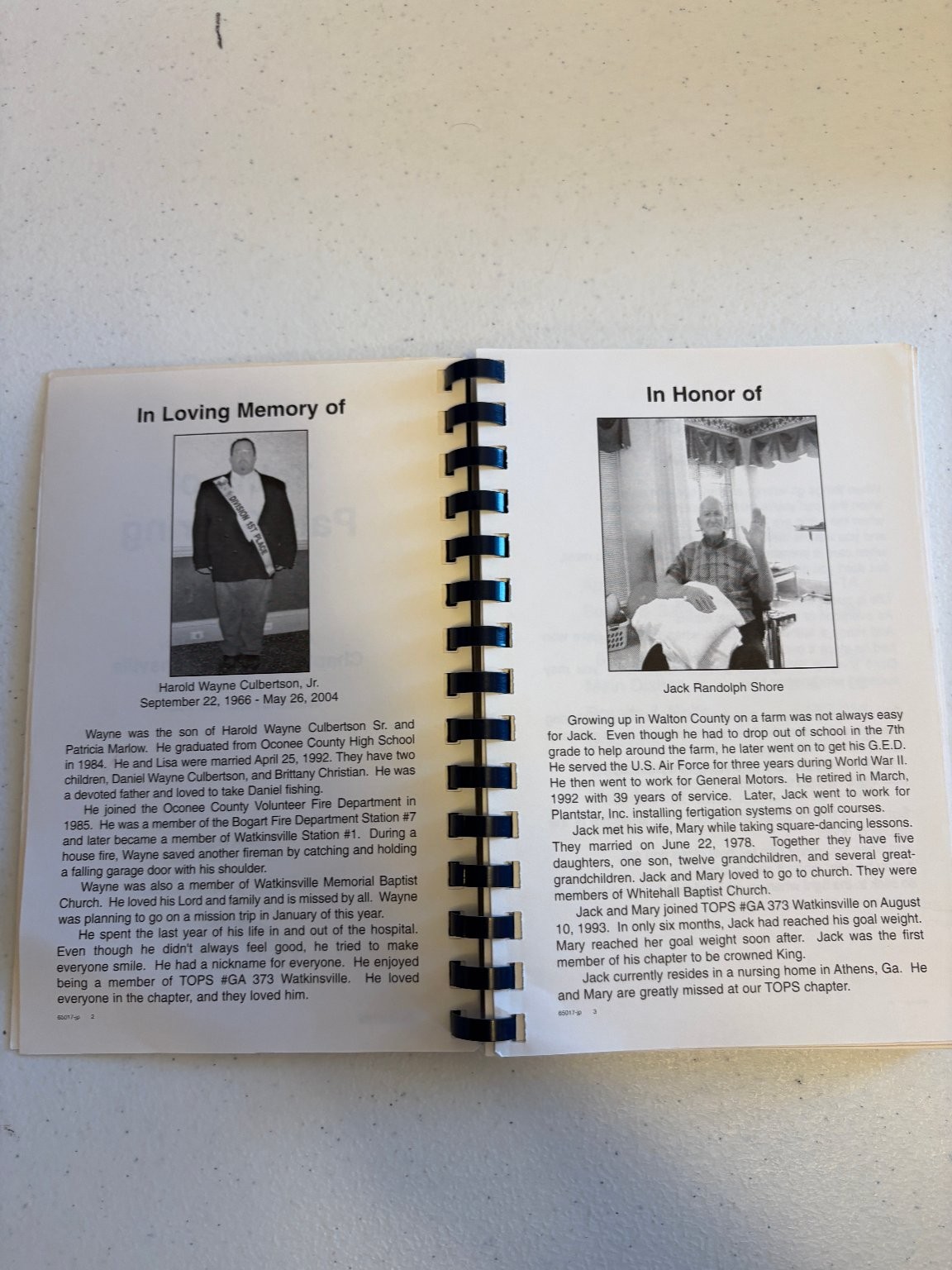 Table of Pals Sharing #373 Plus Recipes 2005 Cookbook American Morris Press