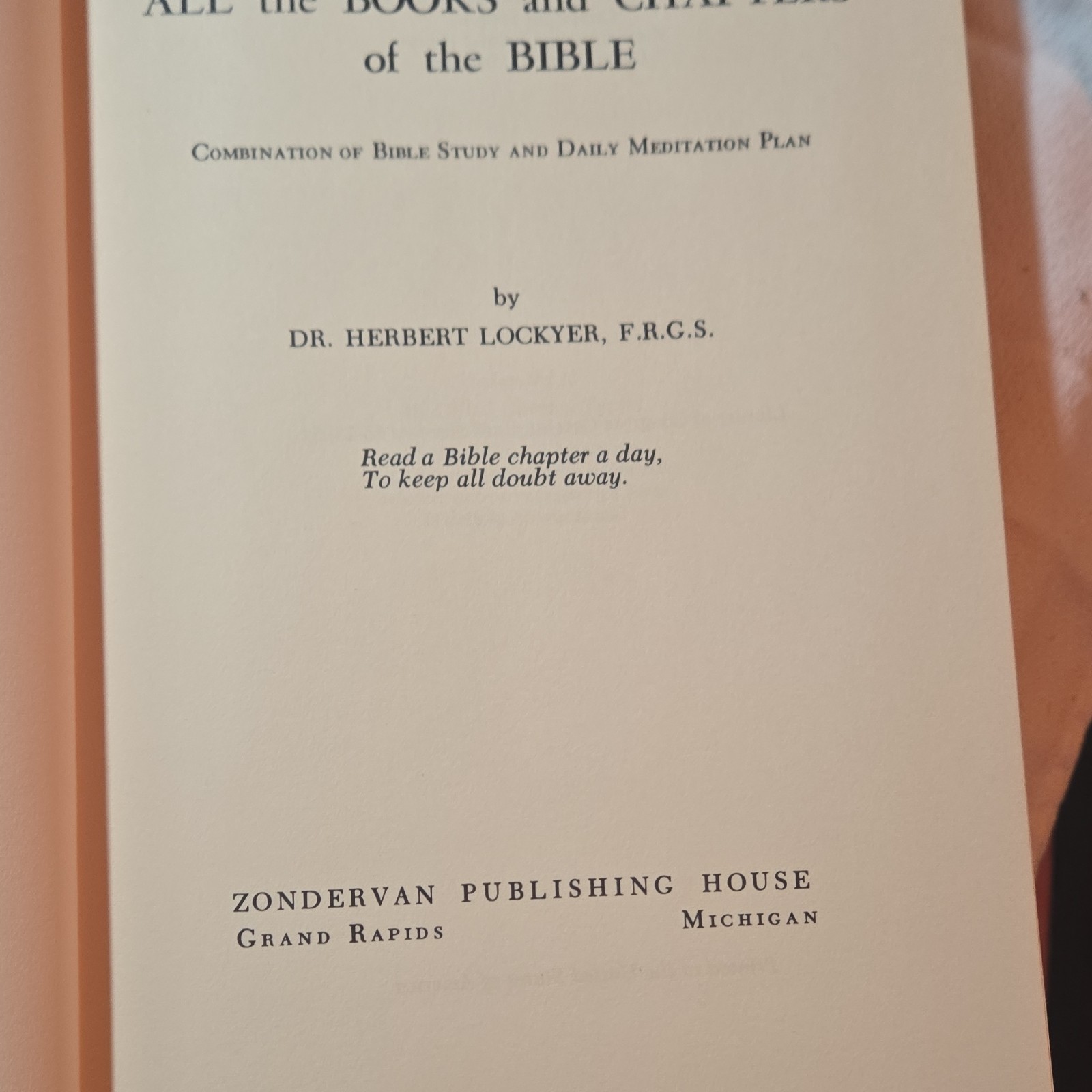 Zondervan All the Books and Chapters of the Bible HC Herbert Lockyer 1966