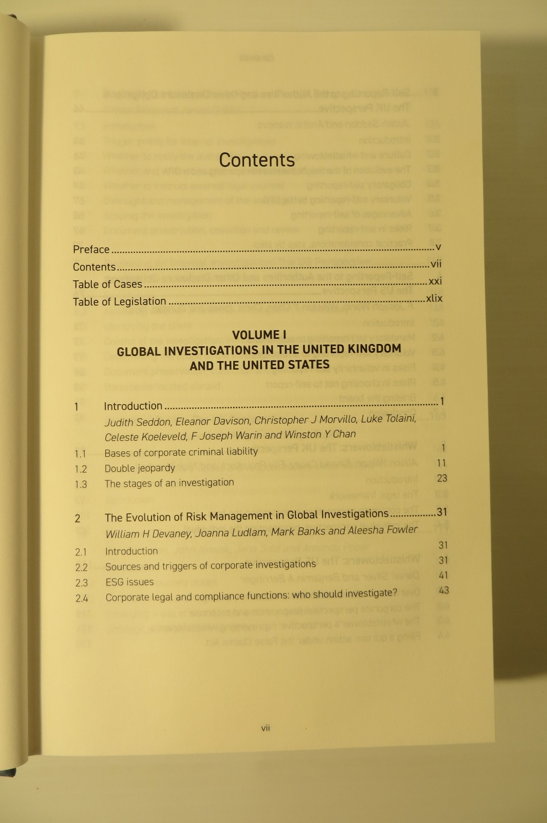 THE PRACTITIONER’S GUIDE TO GLOBAL INVESTIGATIONS. Hb. TWO VOLUMES, 1700 PAGES