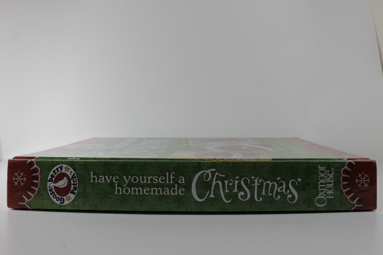 Homemade Christmas : Scrumptious Recipes, Handmade Crafts and Gifts 1st Edition