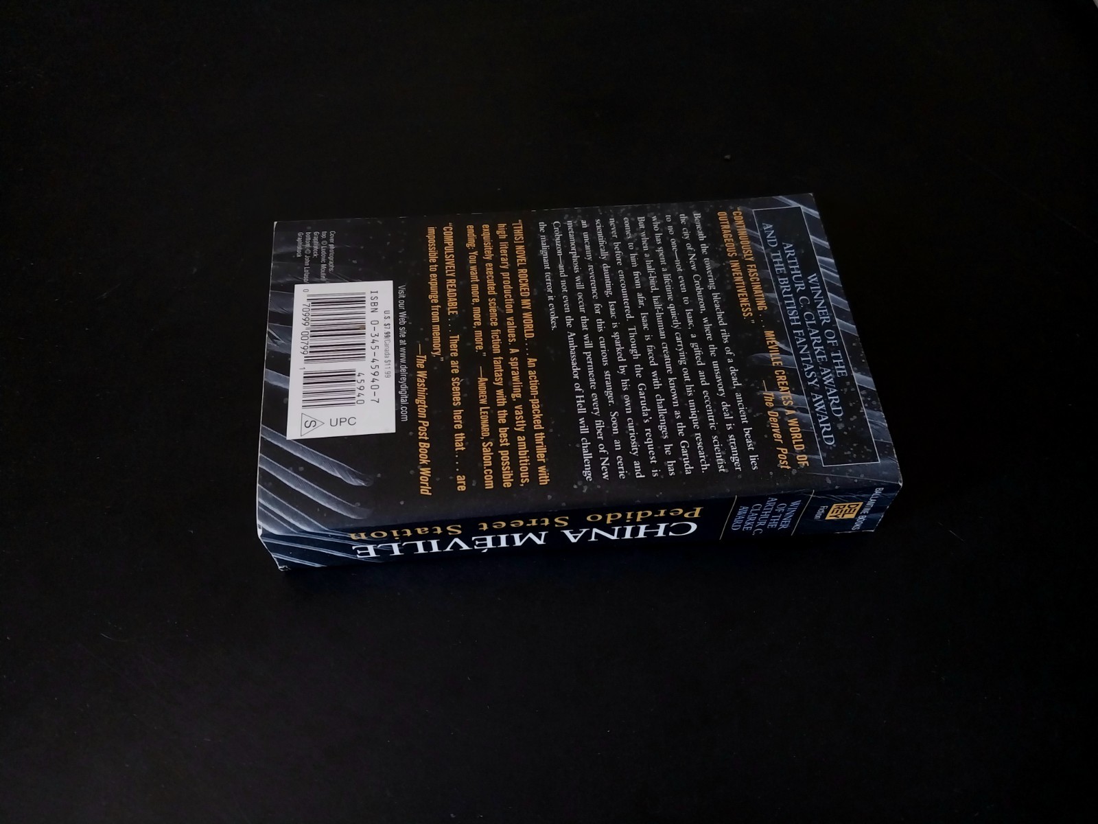 China Miéville – Perdido Street Station – First Edition First Printing 2003