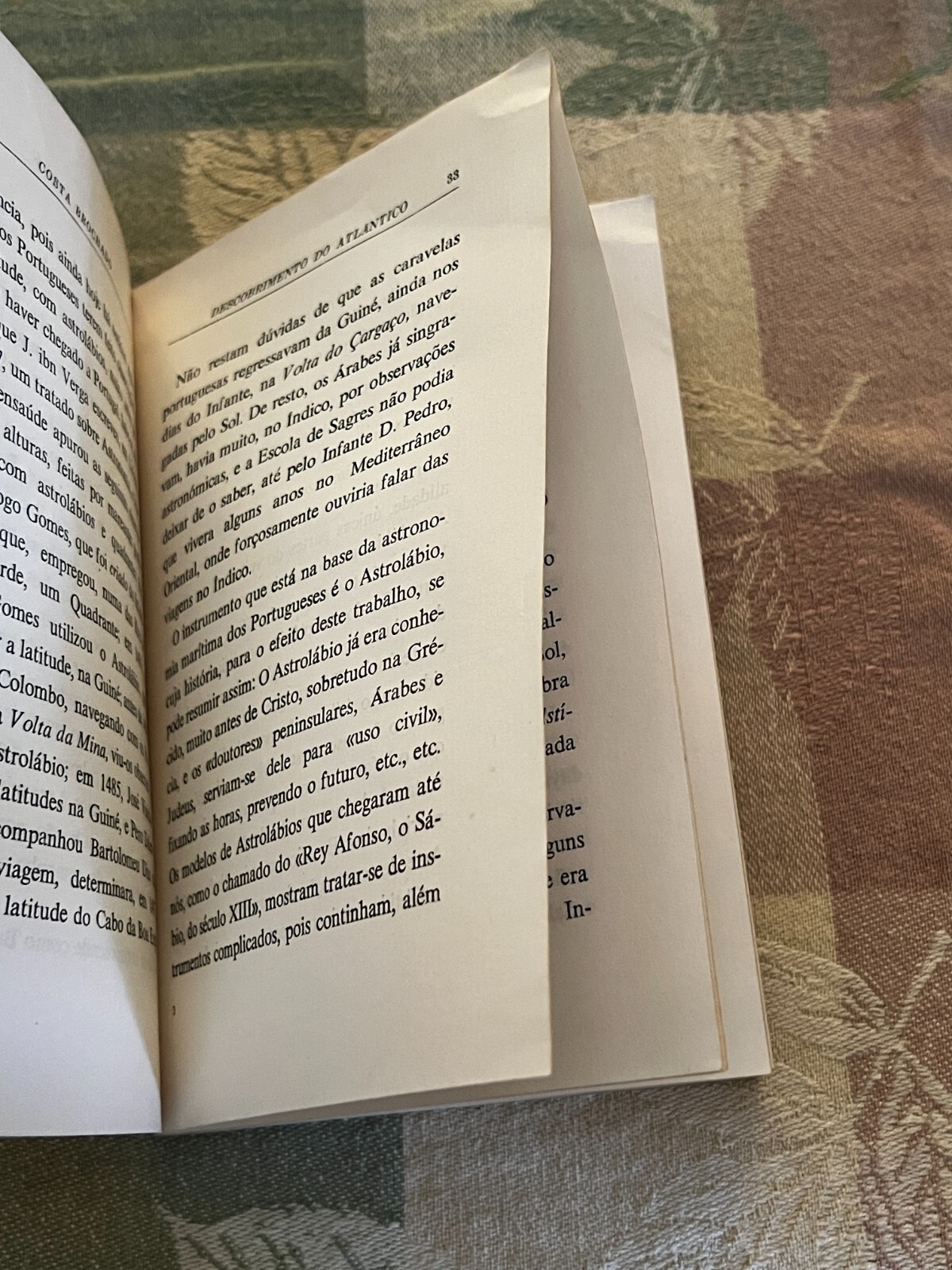 Descobrimento do Atlantico Por Costa Brochado 1958 (Portuguese) 144pages