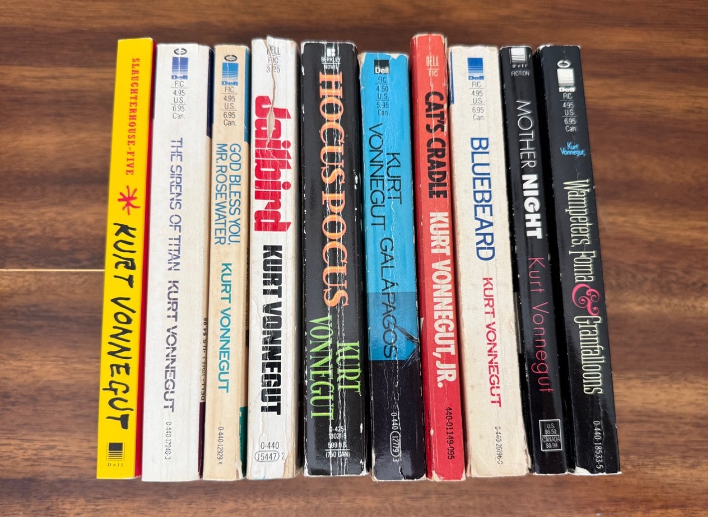 Kurt Vonnegut lot of 10 vintage paperbacks – Slaughterhouse Five, Jailbird, etc.