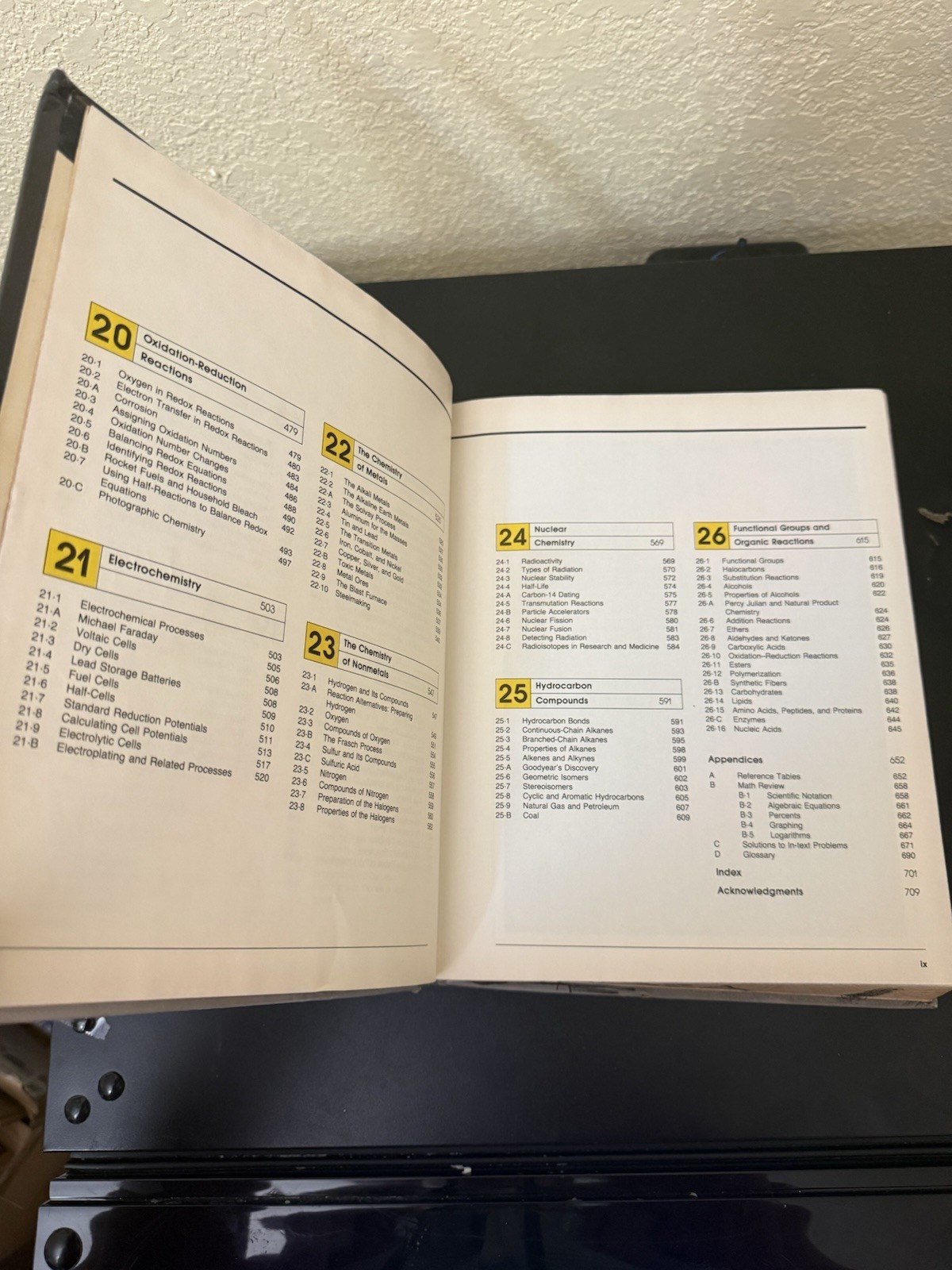 Addison-Wesley Chemistry By Antony Wilbraham Vintage 1987