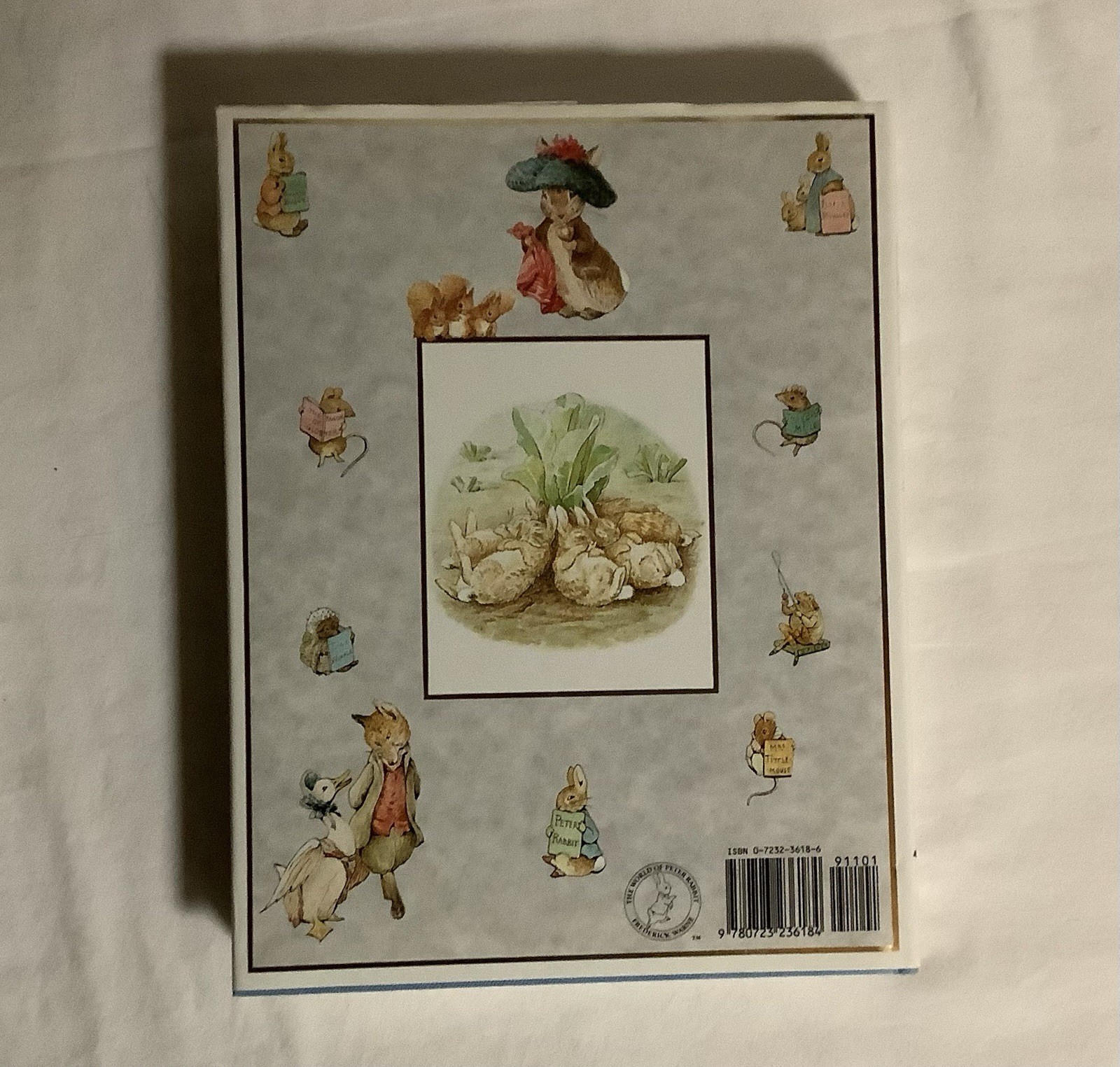 1989 Frederick Warne & Co. The Complete Tales of Beatrix Potter Hardcover Book