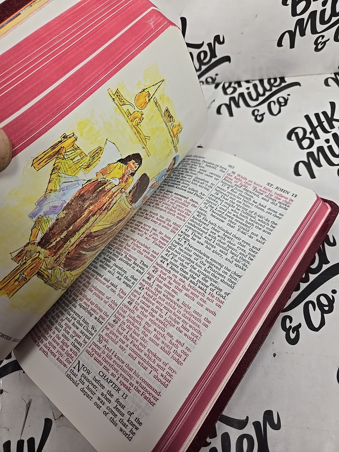 Holy Bible KJW New King James Version Old and New Testaments Bonded Leather RED