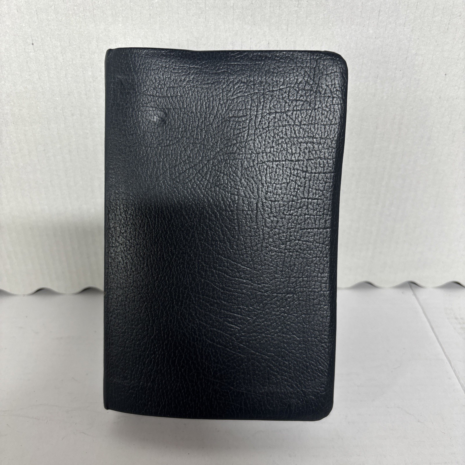 Holy Bible NCV Nelson 7225B Black Bonded Leather 2003 Pocket Compact Bible