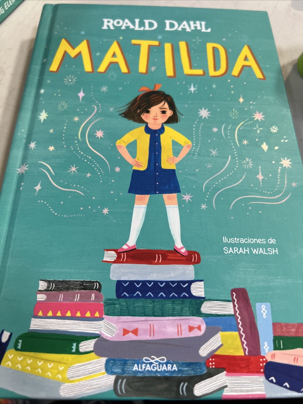 Matilda (Edición Ilustrada) / Matilda (Illustrated Edition) by Roald Dahl (2024,