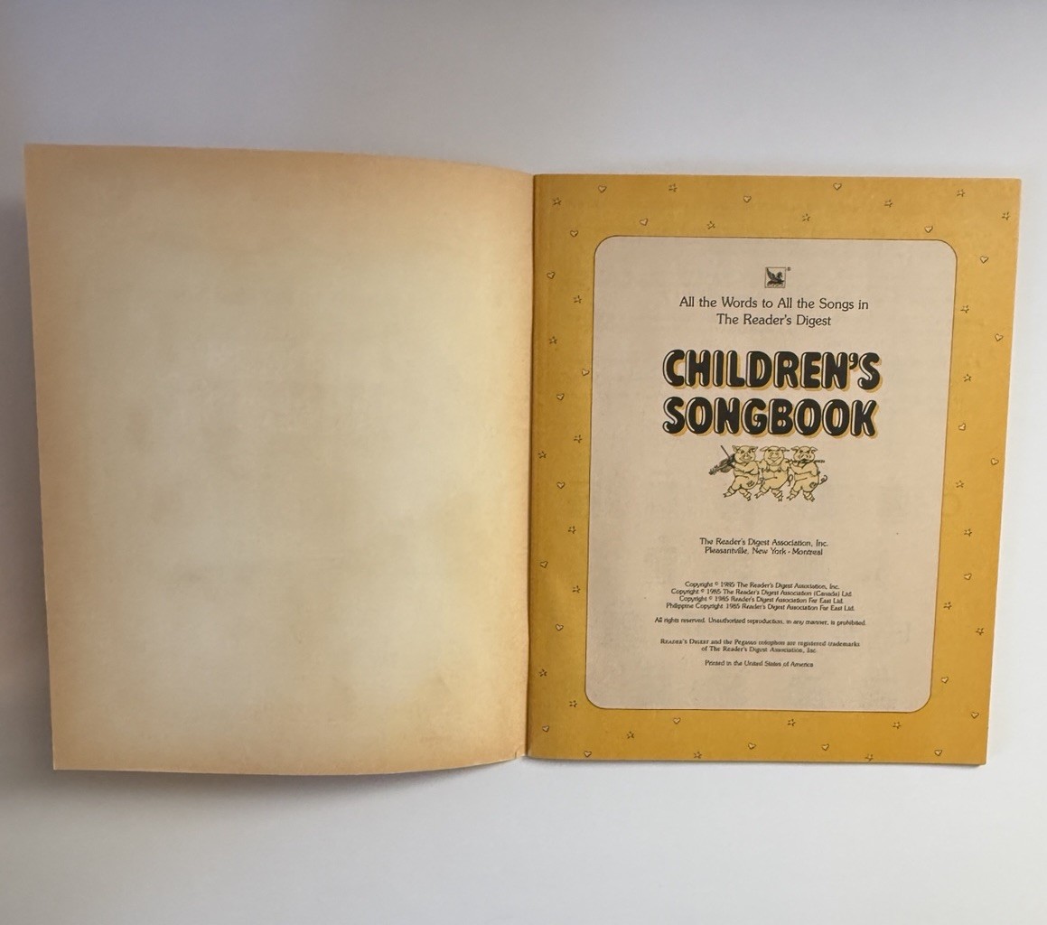 The Reader’s Digest Children’s Songbook 1985 HC Spiral Bound With Words Booklet