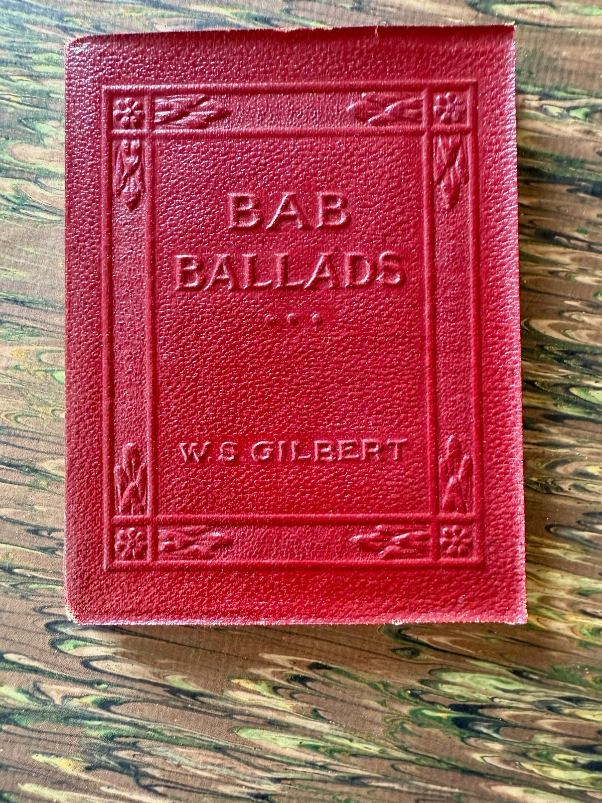 1921 Small Book Bab Ballads W.S. Gilbert Classic Literature NY Little Leather
