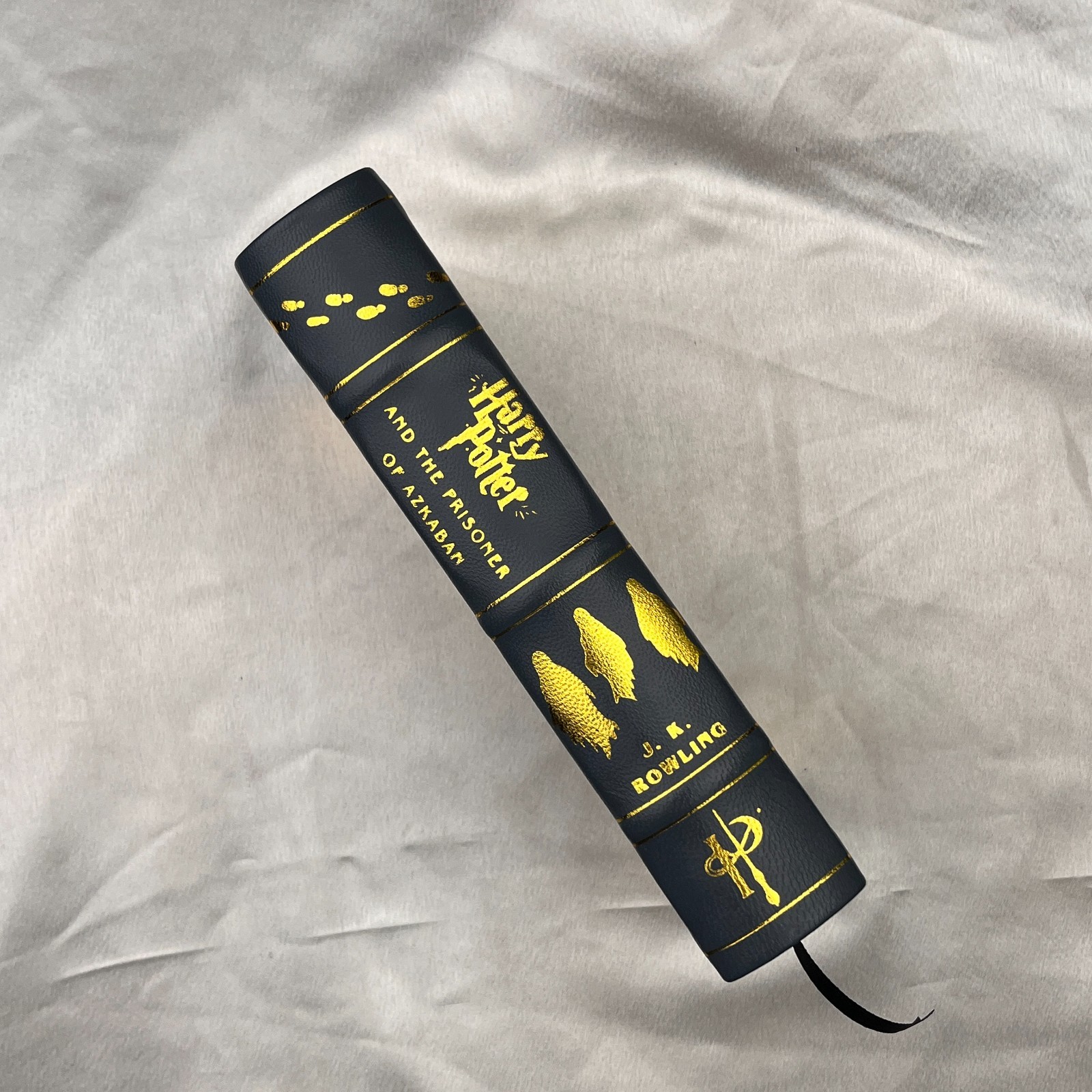 Harry Potter and the Prisoner of Azkaban [Premium Leather Bound]