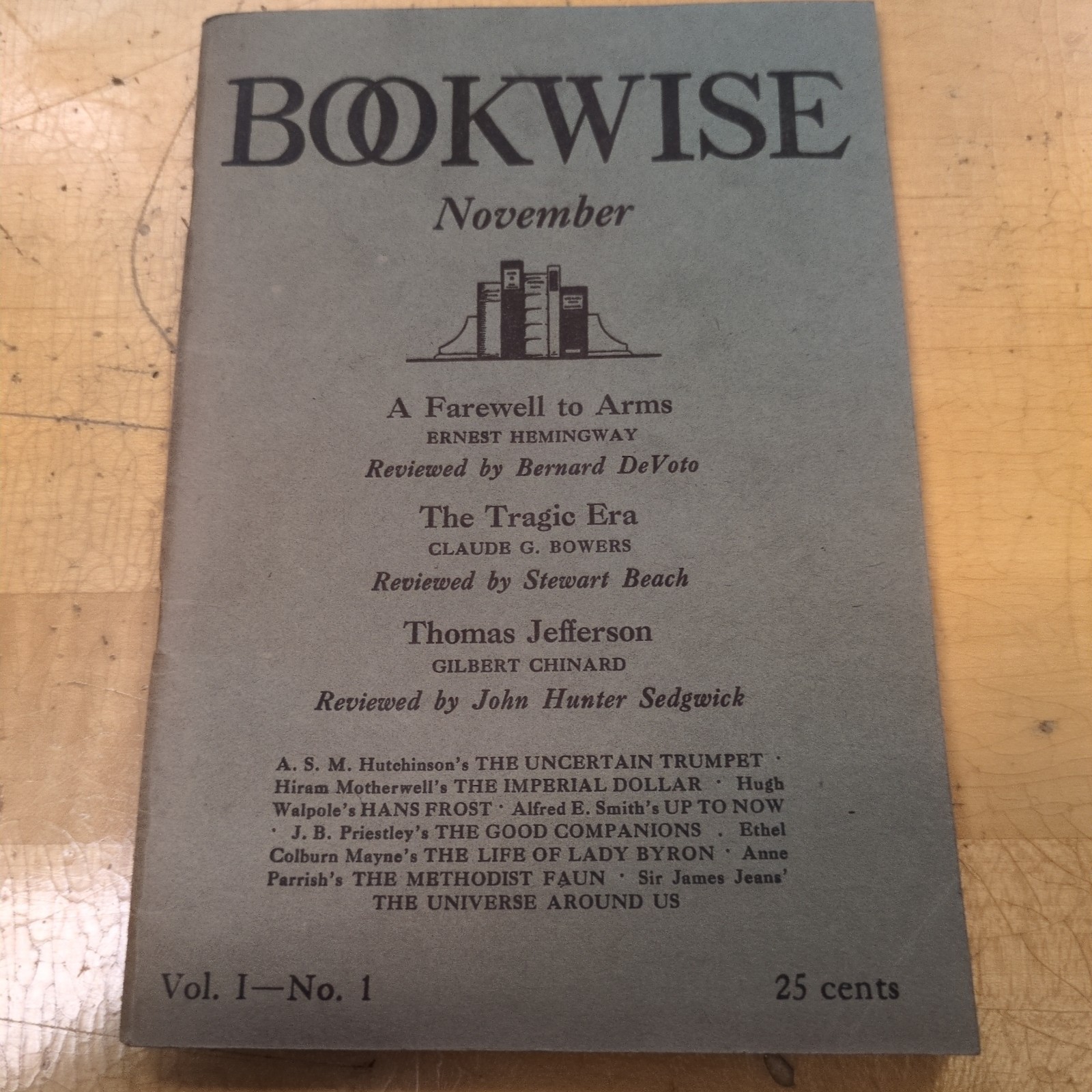 BOOKWISE November 1929 – A Farewell To Arms Hemingway – Segwick – Volume 1 No. 1