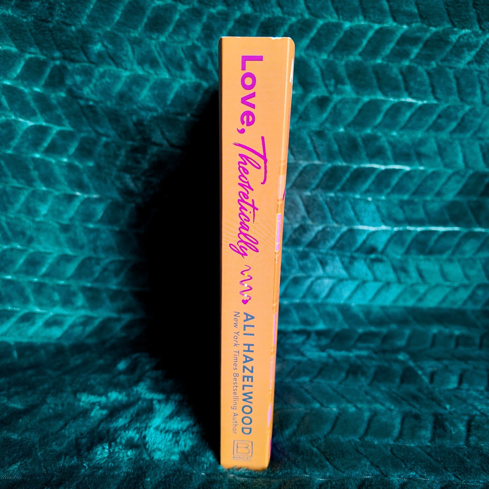 Love, Theoretically by Ali Hazelwood (2023, Trade Paperback)