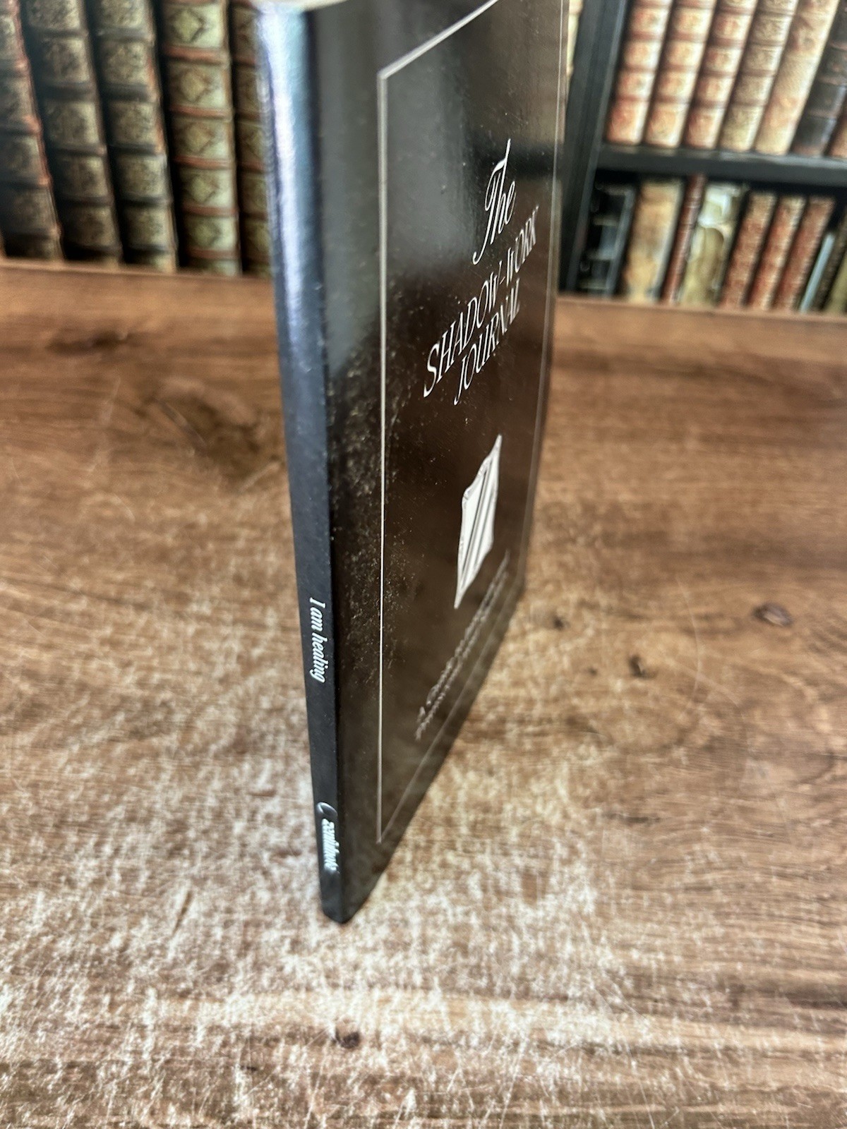 The Shadow Work Journal A Guide to Integrate and Transcend your Shadows VG