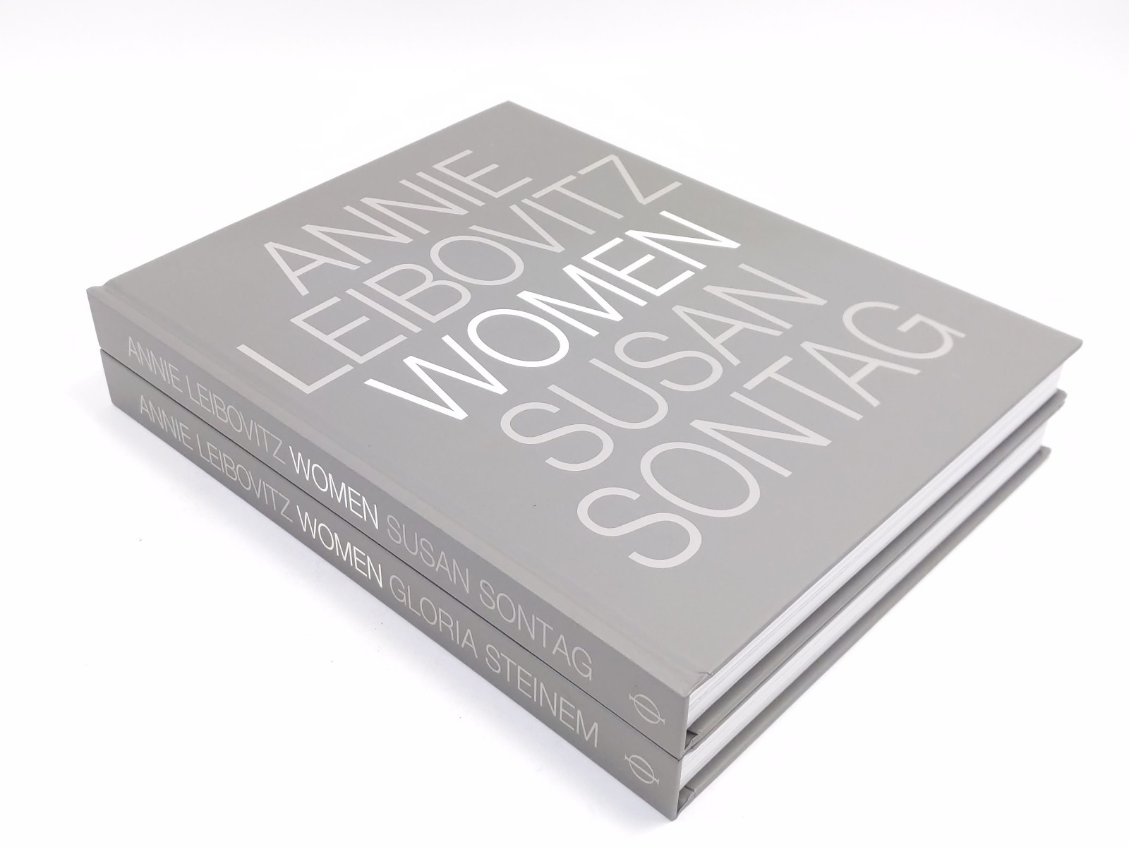 Annie Leibovitz: Women 2025 SIGNED Box Set – Hardcover