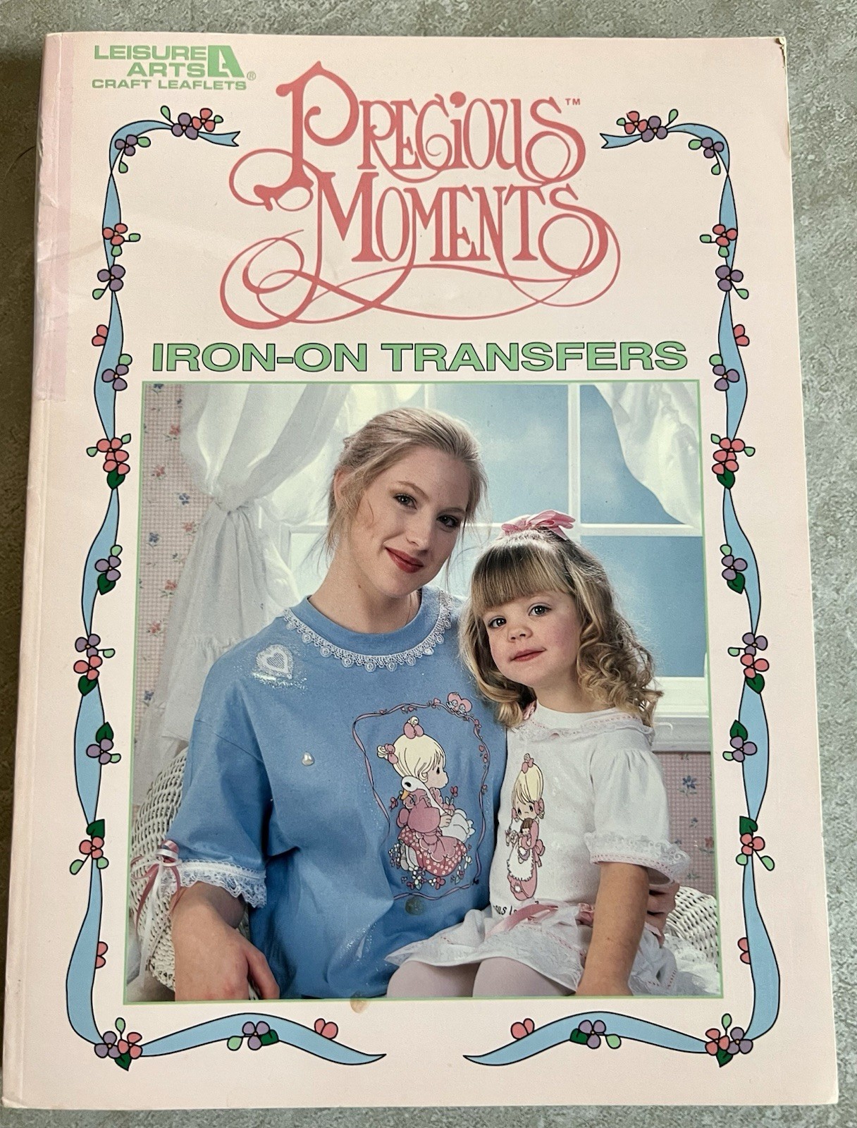 2 Precious Moments Leisure Arts Creative Book & Workbook for Iron-on Transfers