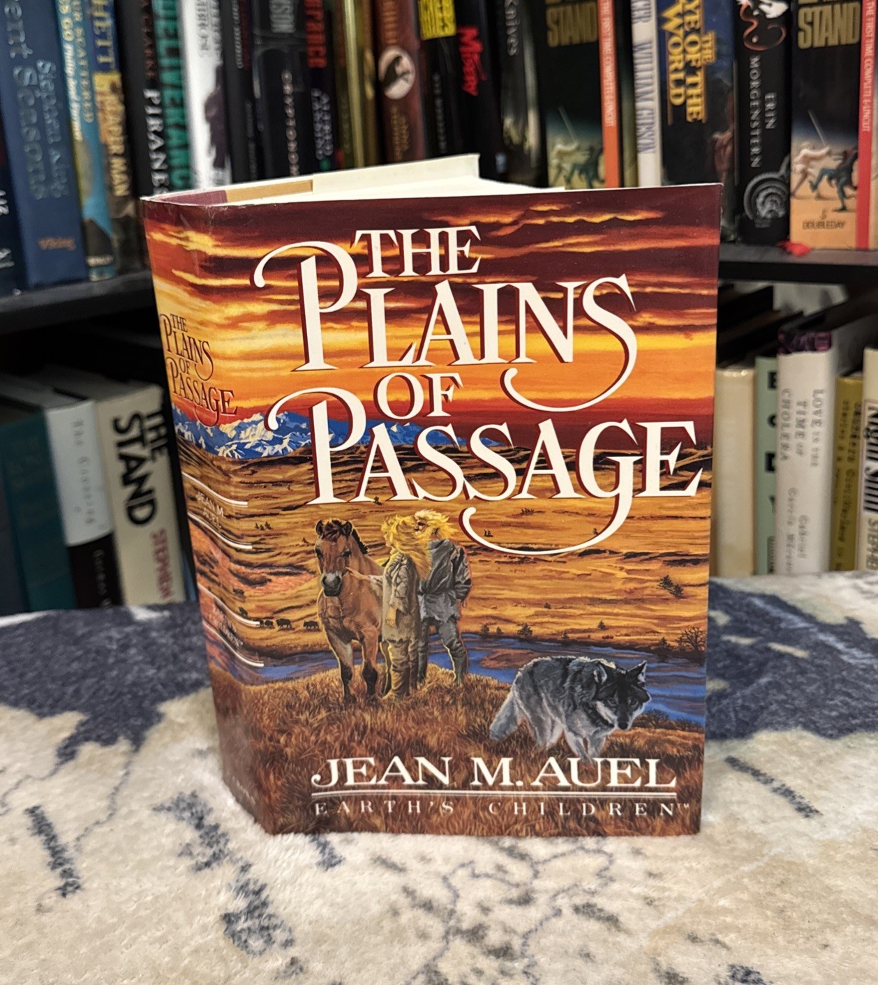 The Plains of Passage – Jean M. Auel (Hardcover) 1st/1st, Full-Sized, Cave Bear