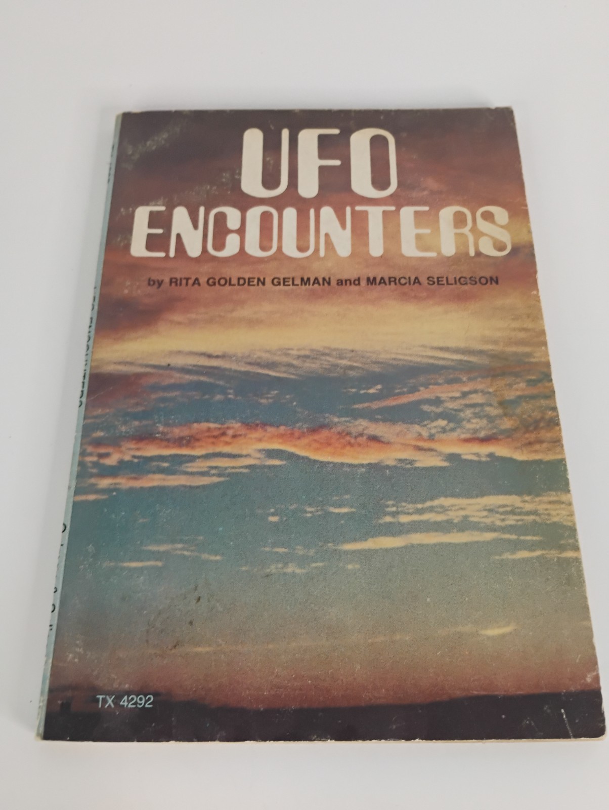 UFO Encounters by Rita Golden Gelman & Marcia Seligson Paperback Vintage 1978