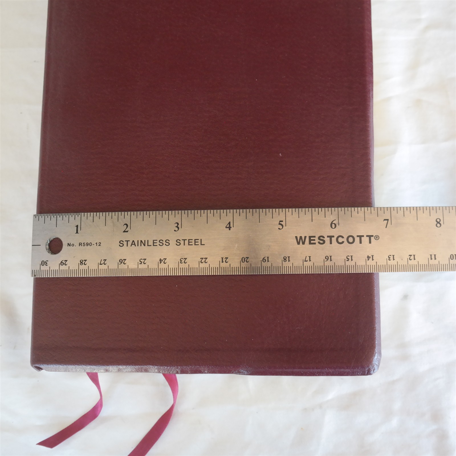 New Geneva Study Bible NKJV Genuine Leather Nelson 2996BG