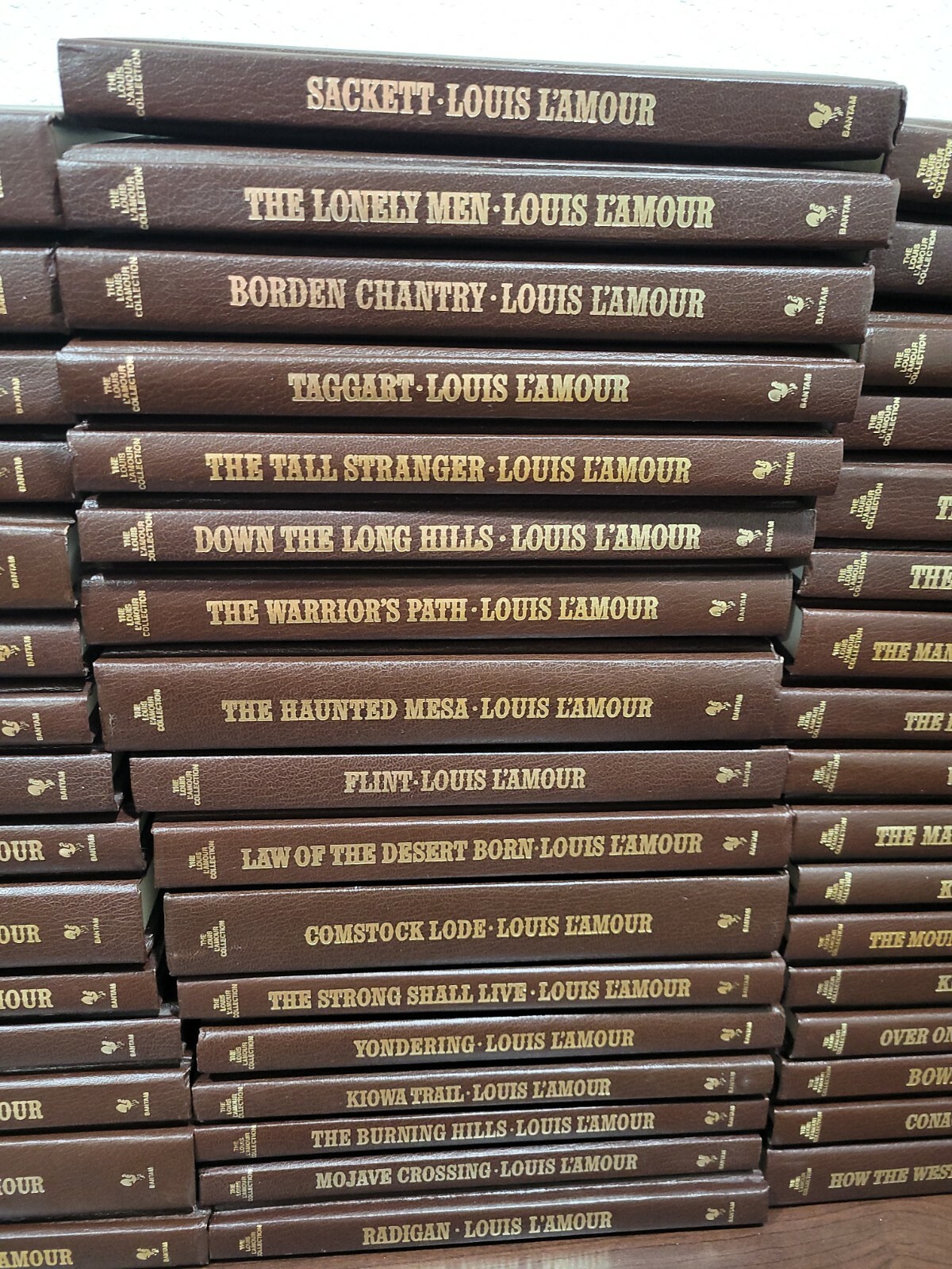 LOUIS L’AMOUR LEATHERETTE BOOKS *You choose from drop down *updated titles 9/11