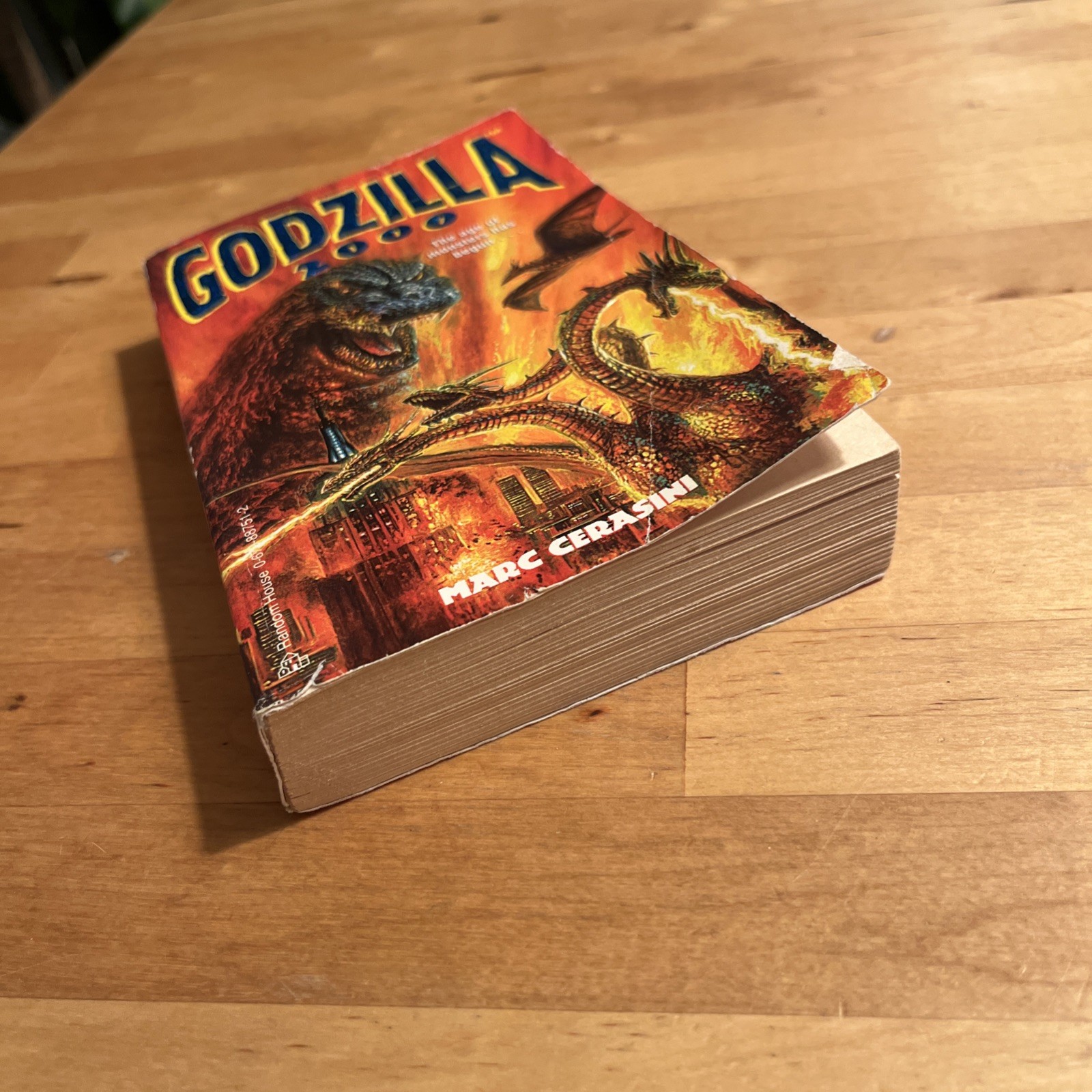 GODZILLA 2000 by Marc Cerasini, 1997 Random House 1st Edition 2nd Printing OOP