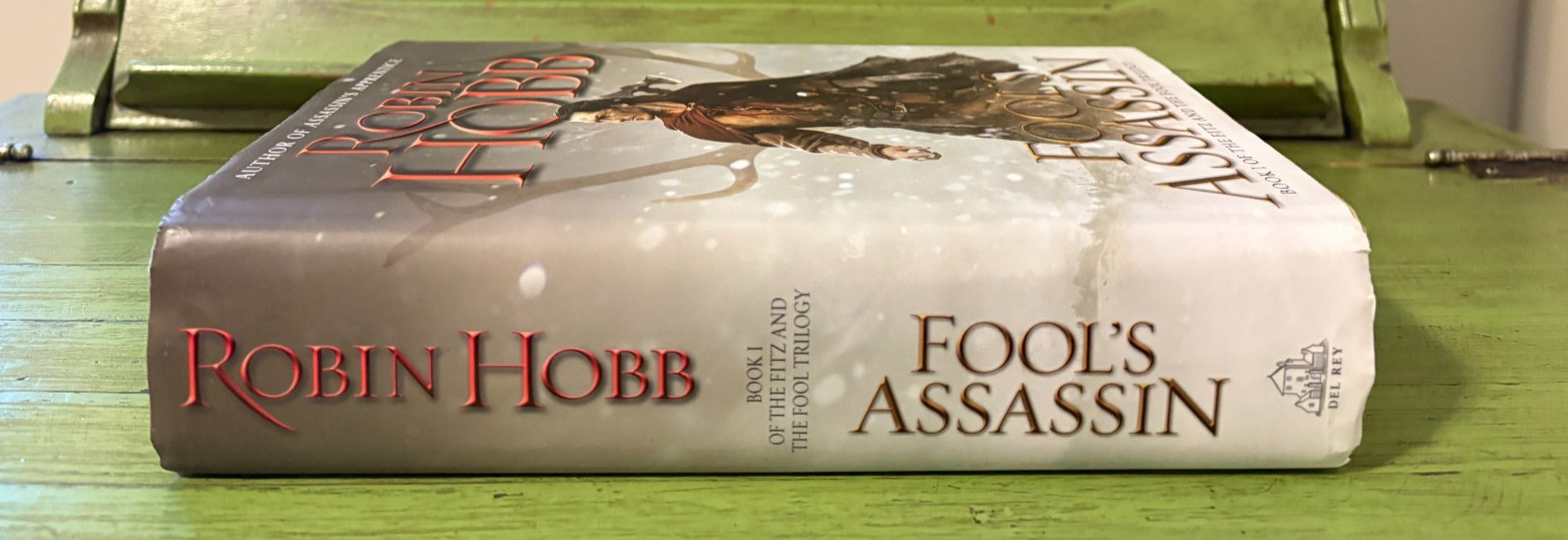 Robin Hobb Fool’s Assassin Fitz and The Fool Series #1 Hard Cover DJ Very Good