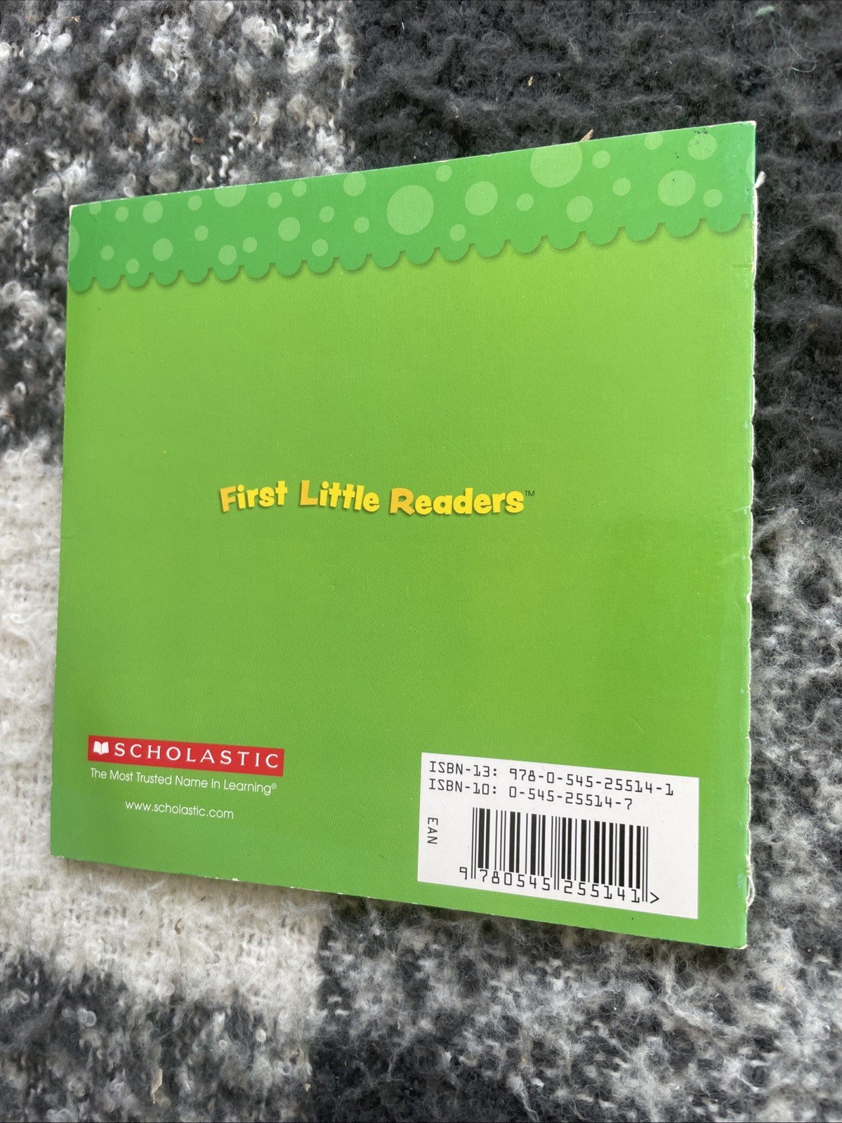 FIRST LITTLE READERS, LIZ CHARLESWORTH, ROUND, THE CLOWN, 14 by 14CM