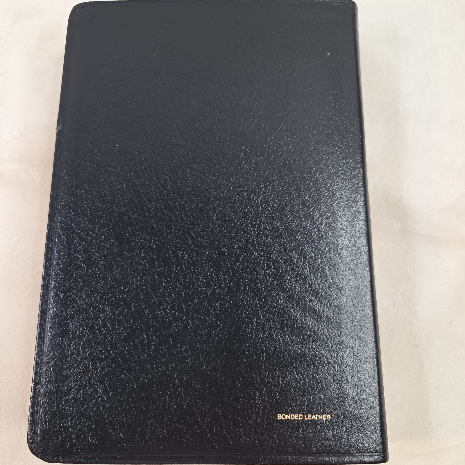 Holy Bible NKJV RLE Giant Print Thomas Nelson 334 Black Bonded Leather 1992