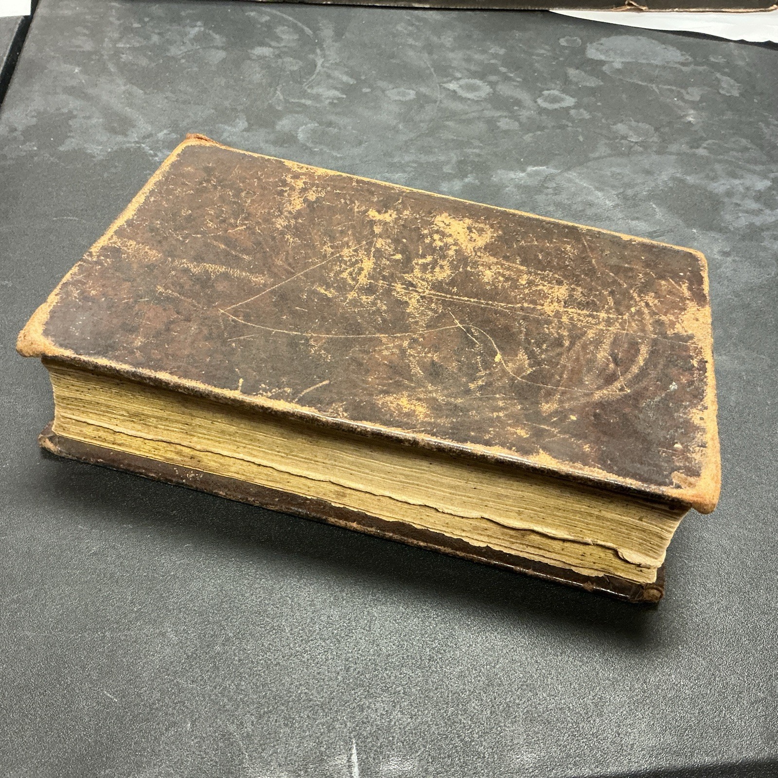 Amos Blanchard „Book of Martyrs“ HC leather bound 1831 512 pages