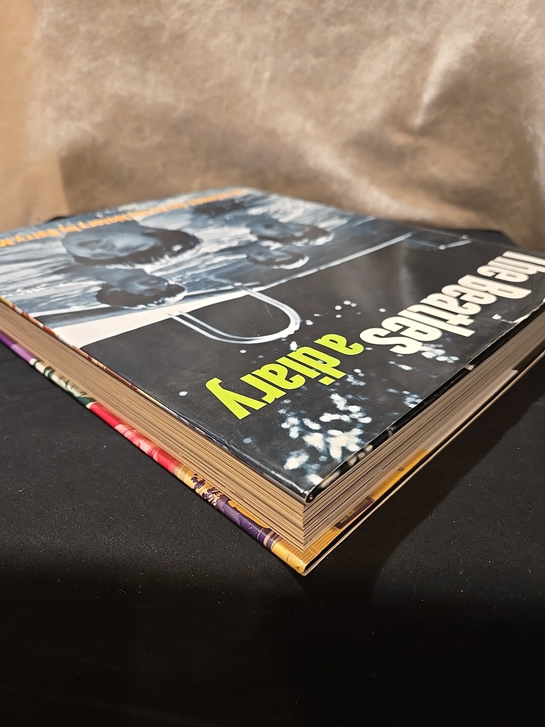 The Beatles A Diary by Barry Miles – (2004, Hardcover Book, 12.5″ x 10.5″) W/DJ