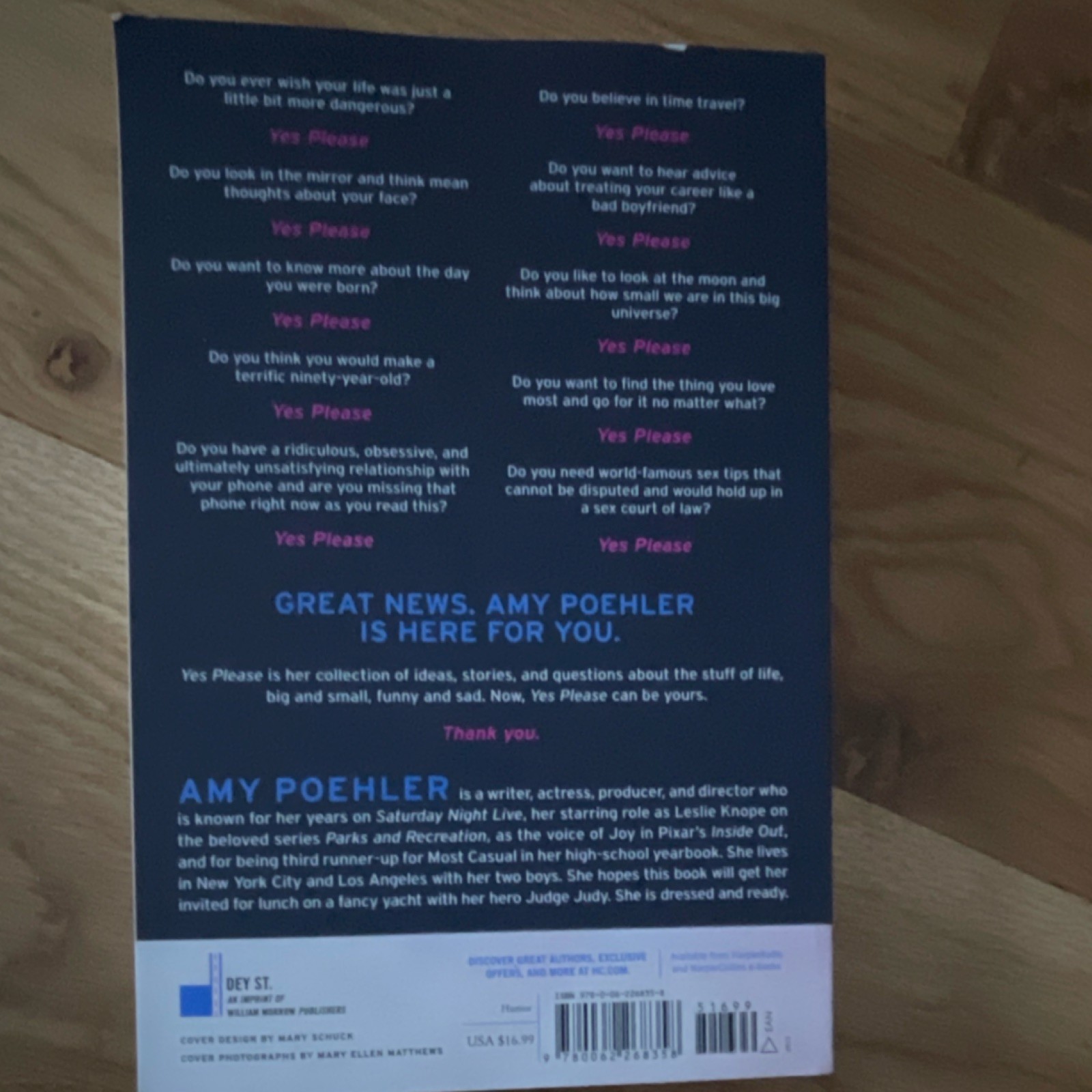 Amy Poehler Yes Please Humor Memoir Paperback Dey St. Personal Memoirs
