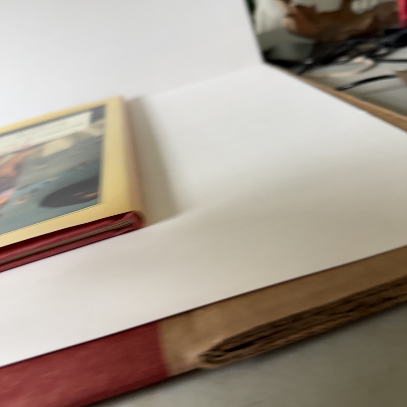 Miss Piggy’s Treasury of Art Masterpieces from the Kermitage Collection 1st 1984