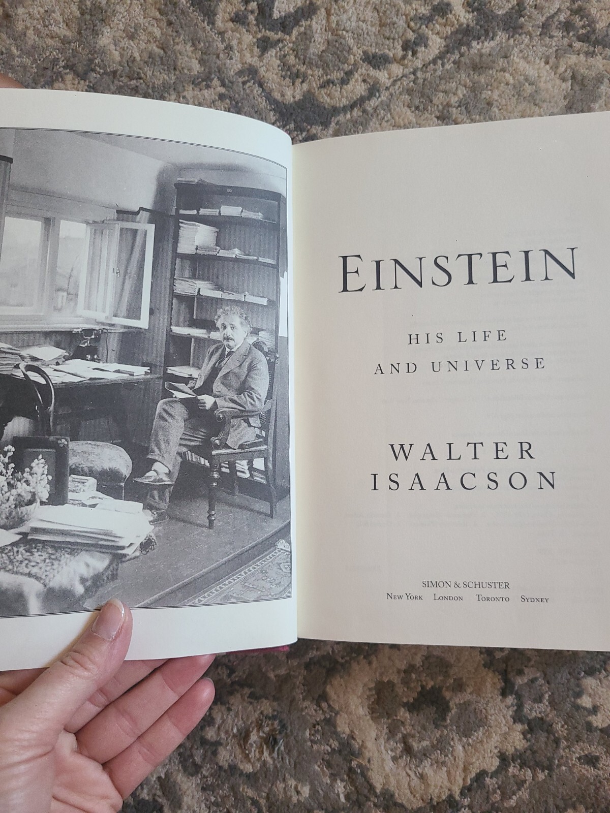 Mixed Lot of 3 2000s Books. Great Condition. Athol Dickson, Walter Isaacson,