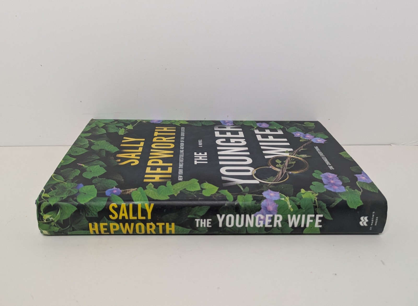 Sally Hepworth, The Younger Wife: A Novel, HC, DJ, 2022