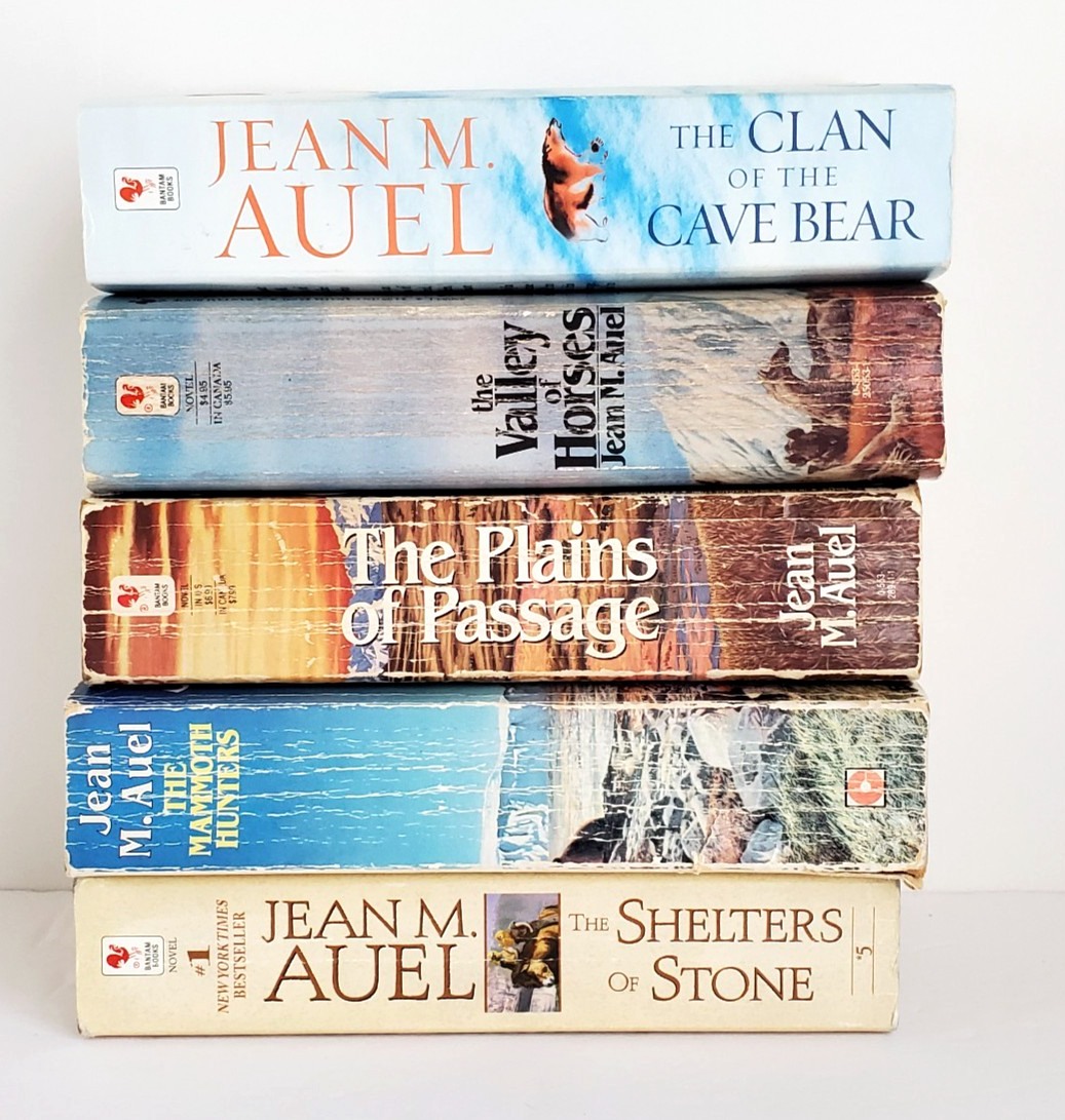 Jean M. Auel’s Earth’s Children Paperback Series (Books 1 Through 5)