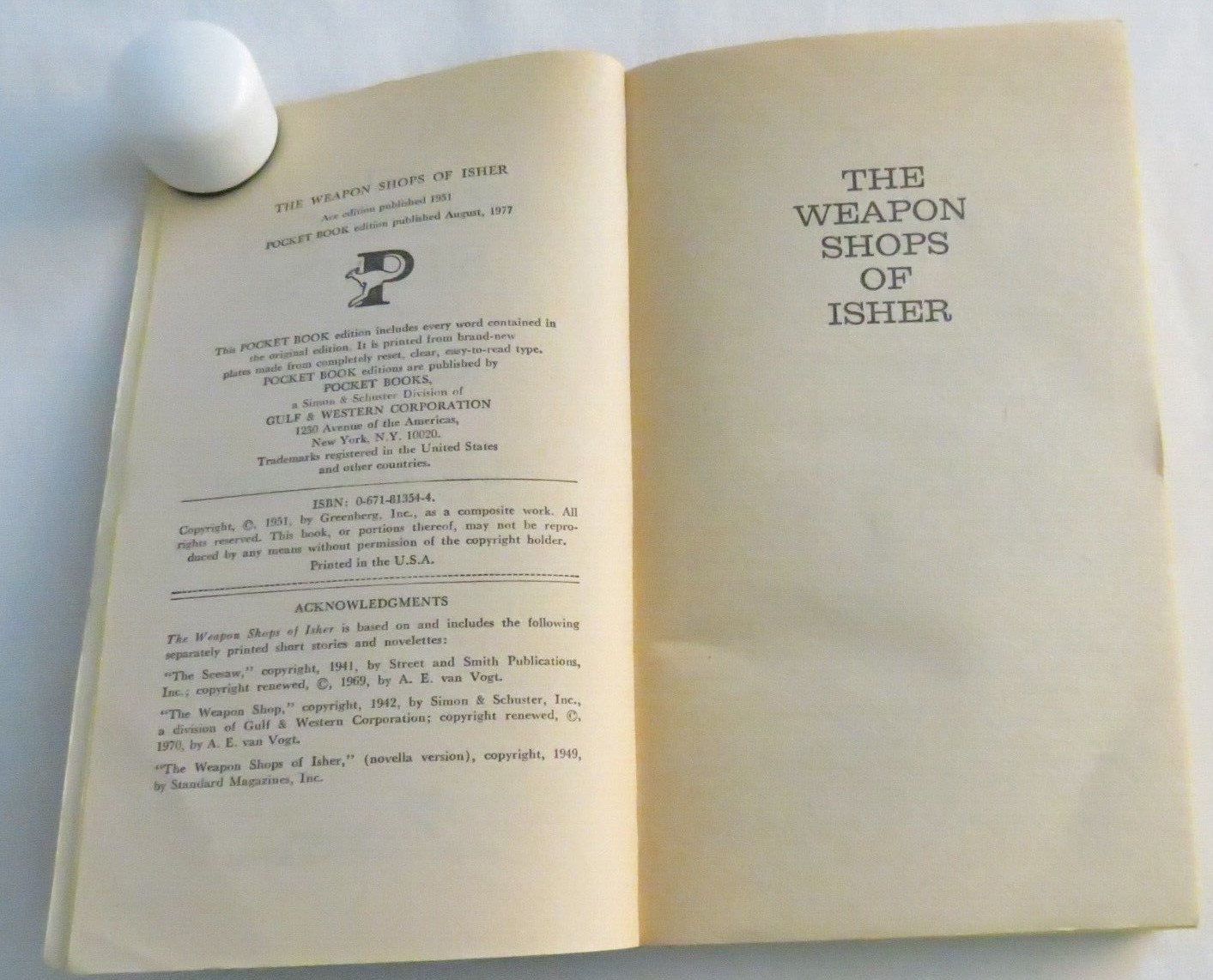 The Weapon Shops of Isher A.E.van Vogt Paperback Pocket Books 1977