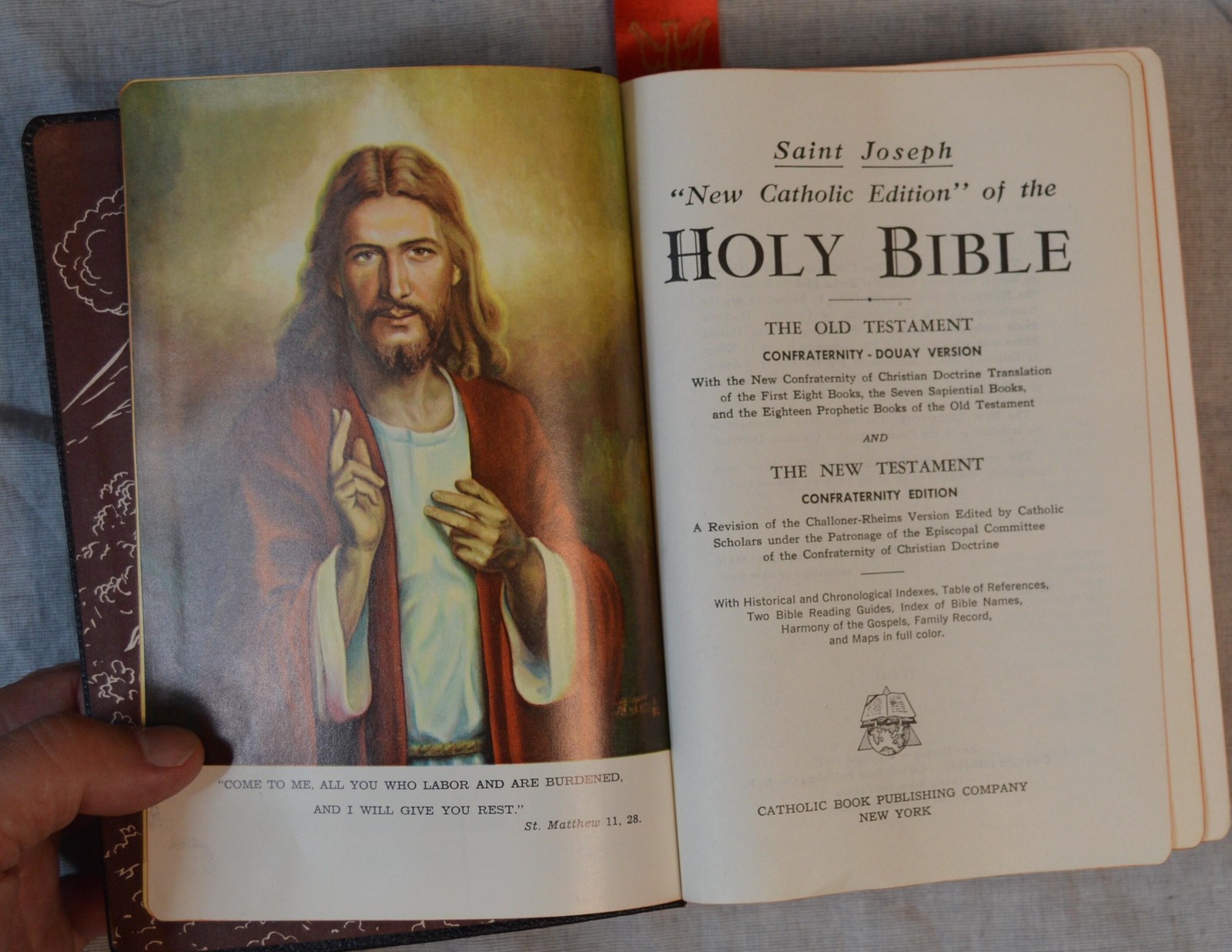 Saint Joseph New Catholic Edition Holy Bible Confraternity 1962 Vintage