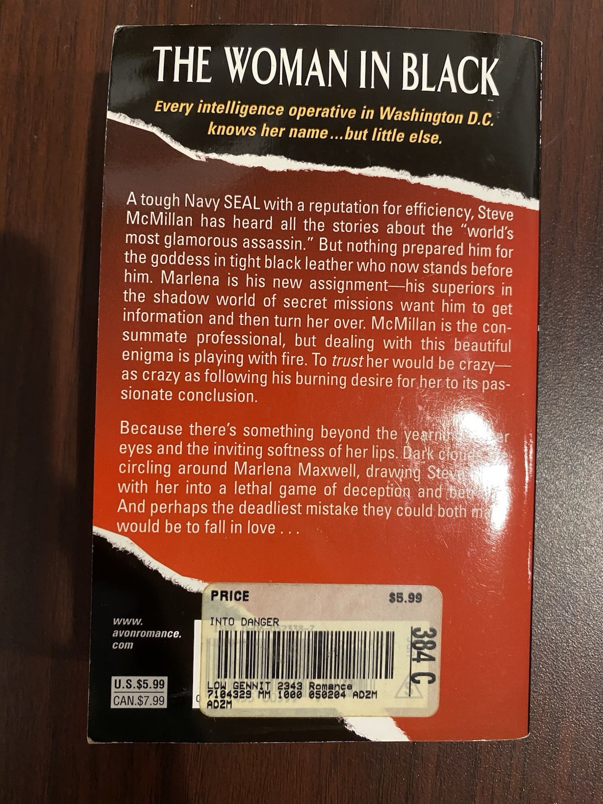 Into Danger by Gennita Low (2003, Mass Market)