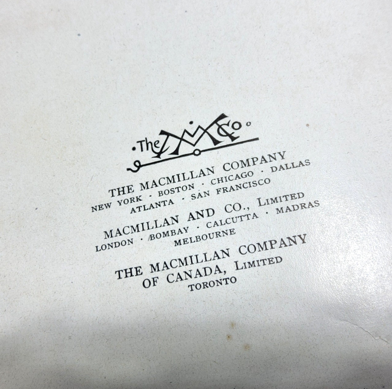 Vintage 1945 Esther Singleton THE COLLECTING OF ANTIQUES The MacMillan Company