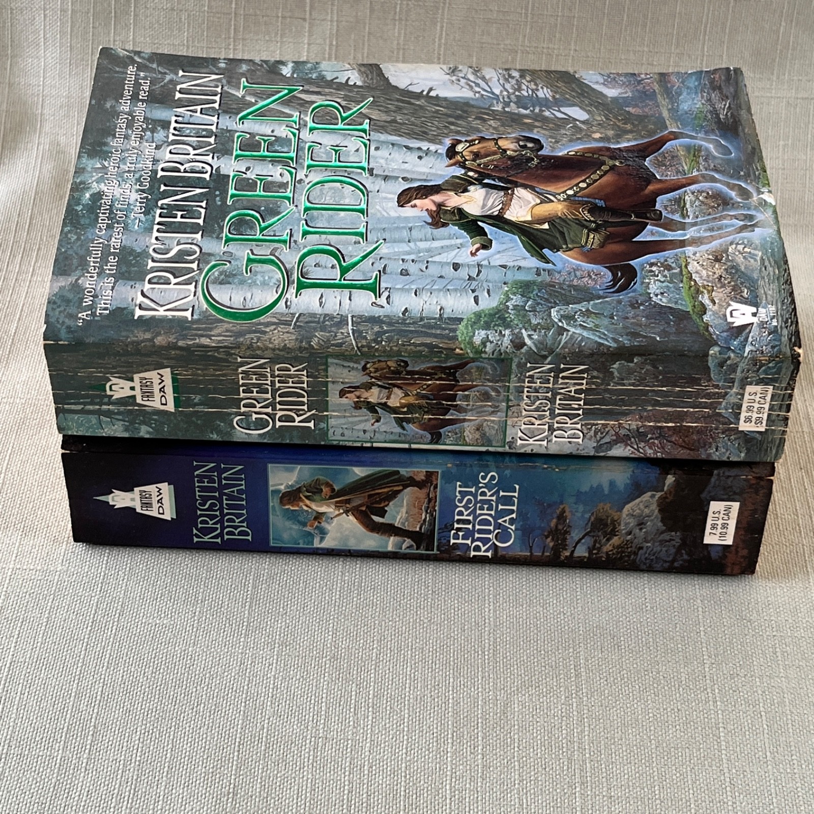 2 Kristen Britain Green Rider & First Rider’s Call, Fantasy DAW, PB