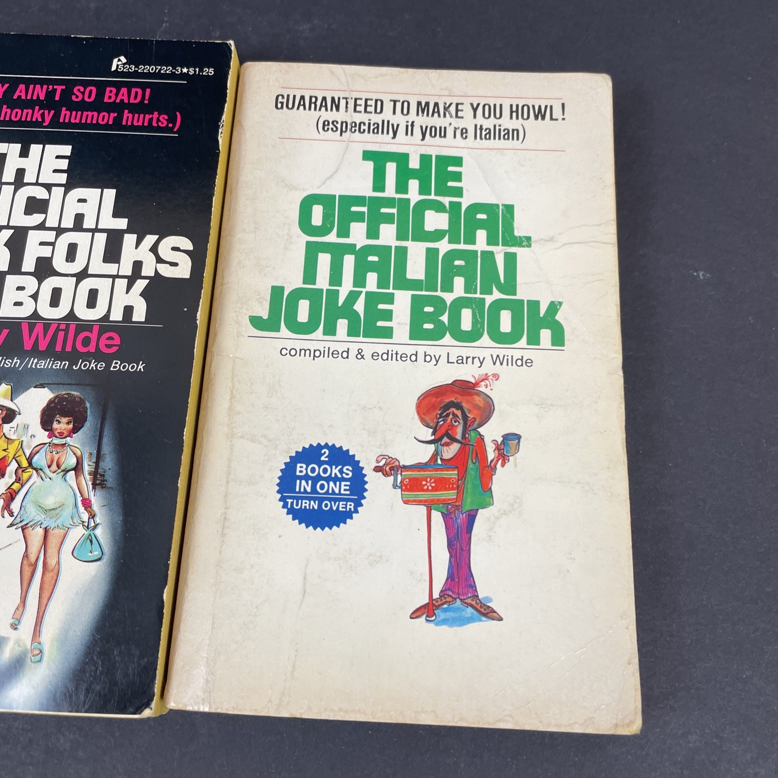 VTG Set of 2 The Official Black/White & Polish/Italian Joke Books by Larry Wilde